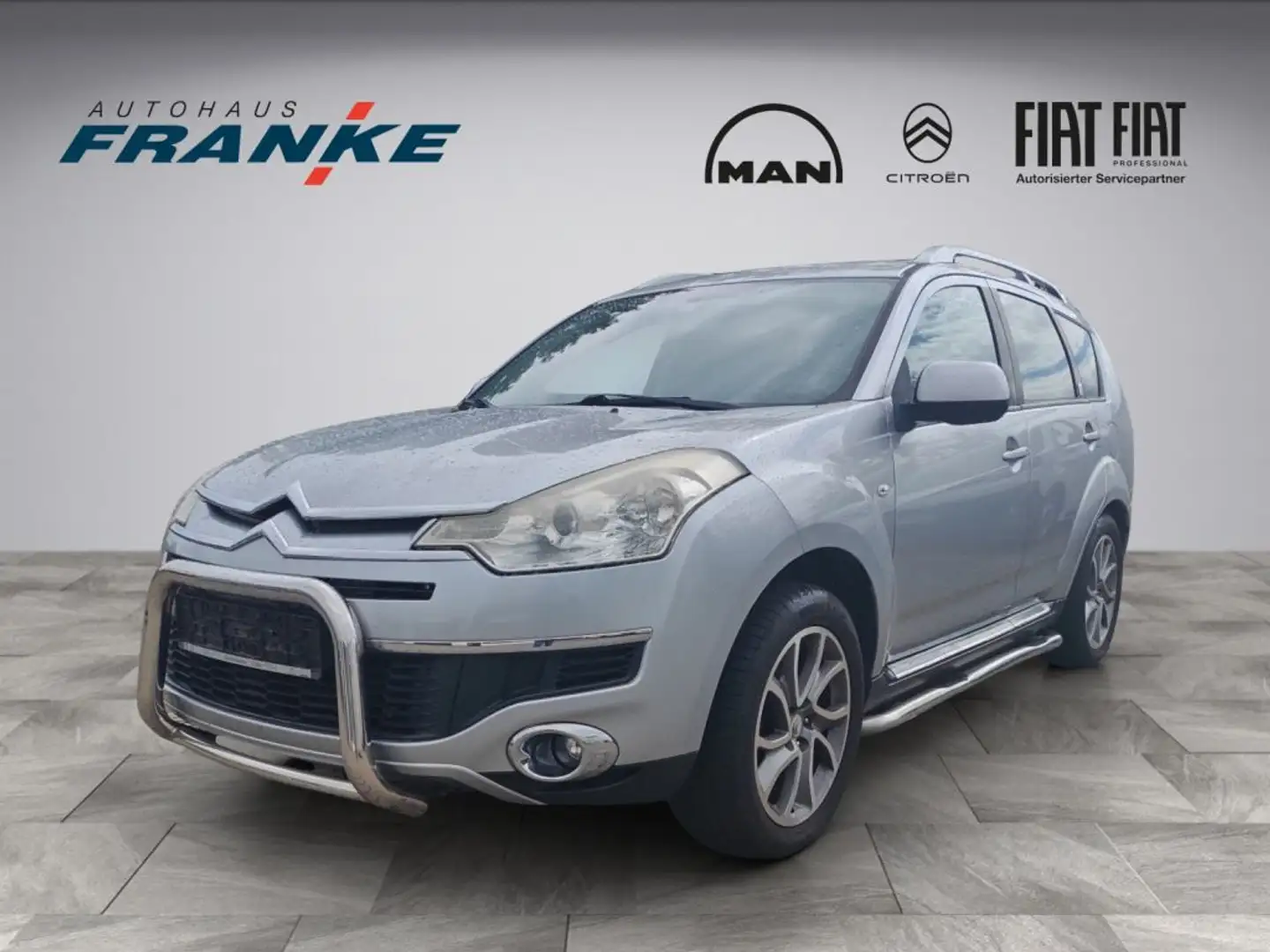 Citroen C-Crosser 155 HDi Tendance *Frontbügel*Allrad*7 Sitze* srebrna - 2