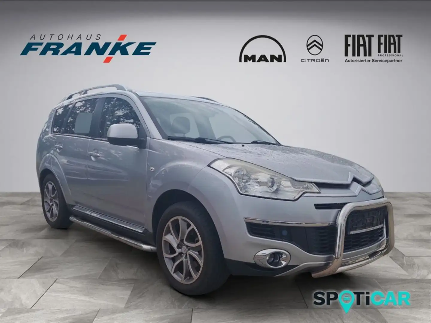 Citroen C-Crosser 155 HDi Tendance *Frontbügel*Allrad*7 Sitze* srebrna - 1