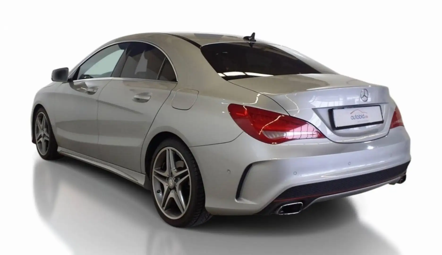 Mercedes-Benz CLA 200 AMG LINE, NAVI, HARMAN/KARDON, KAMERA Argent - 2