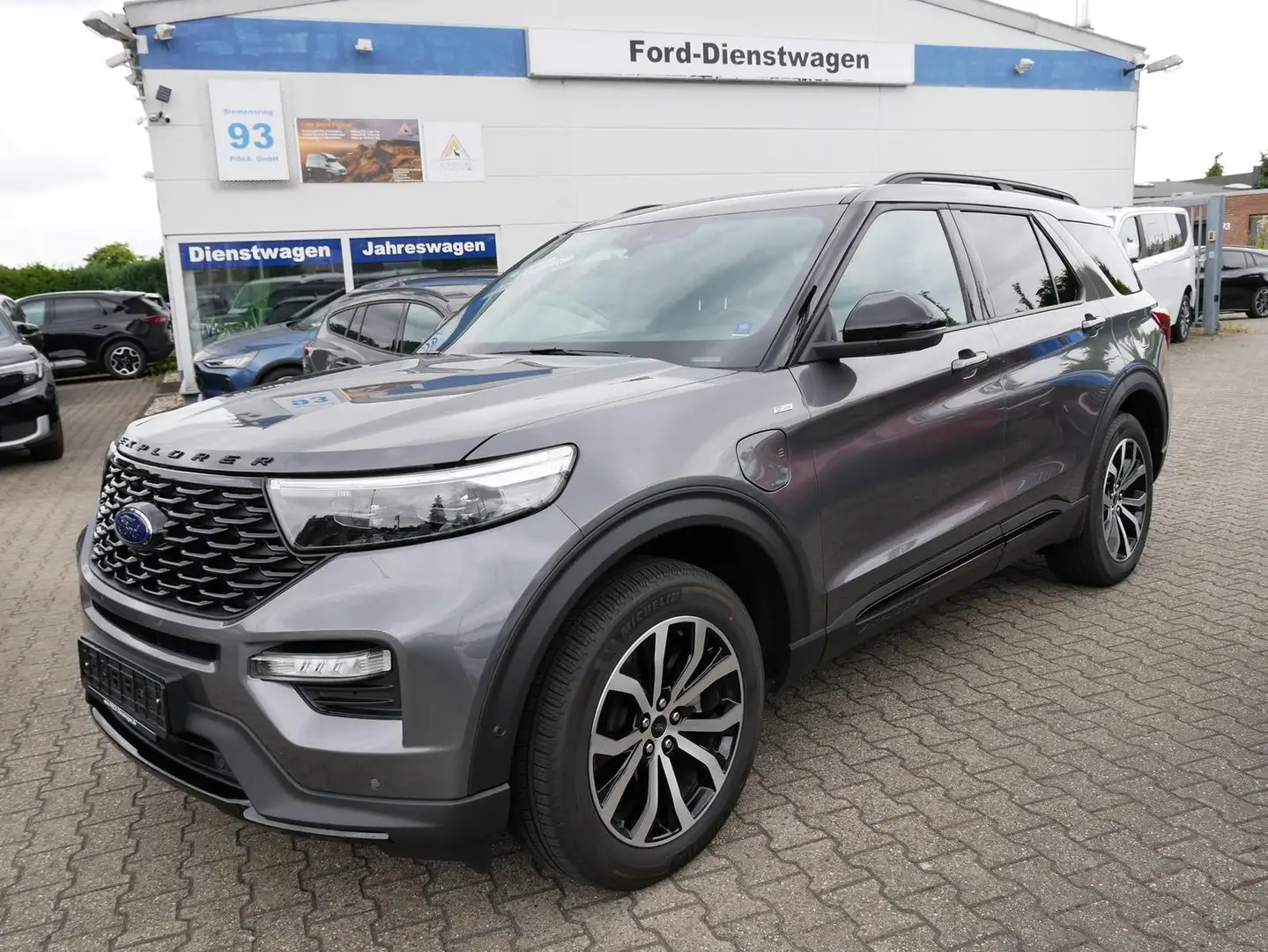 Ford Explorer ST-Line Plug-in-Hybrid 4x4 AHK ACC LED Gris - 1
