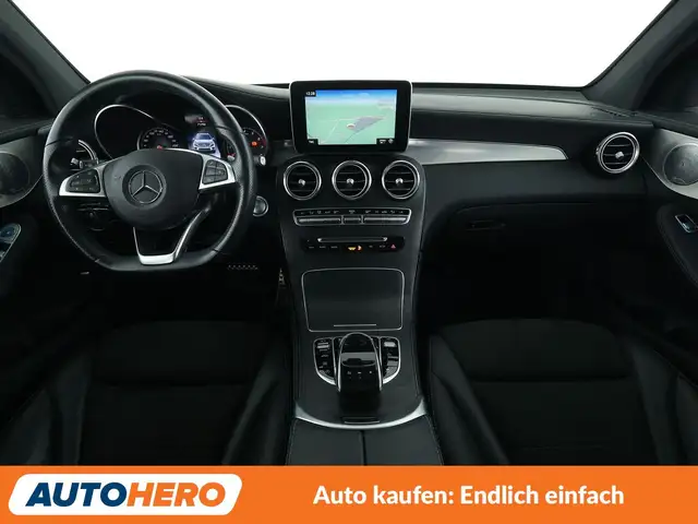 Mercedes-Benz GLC view 12