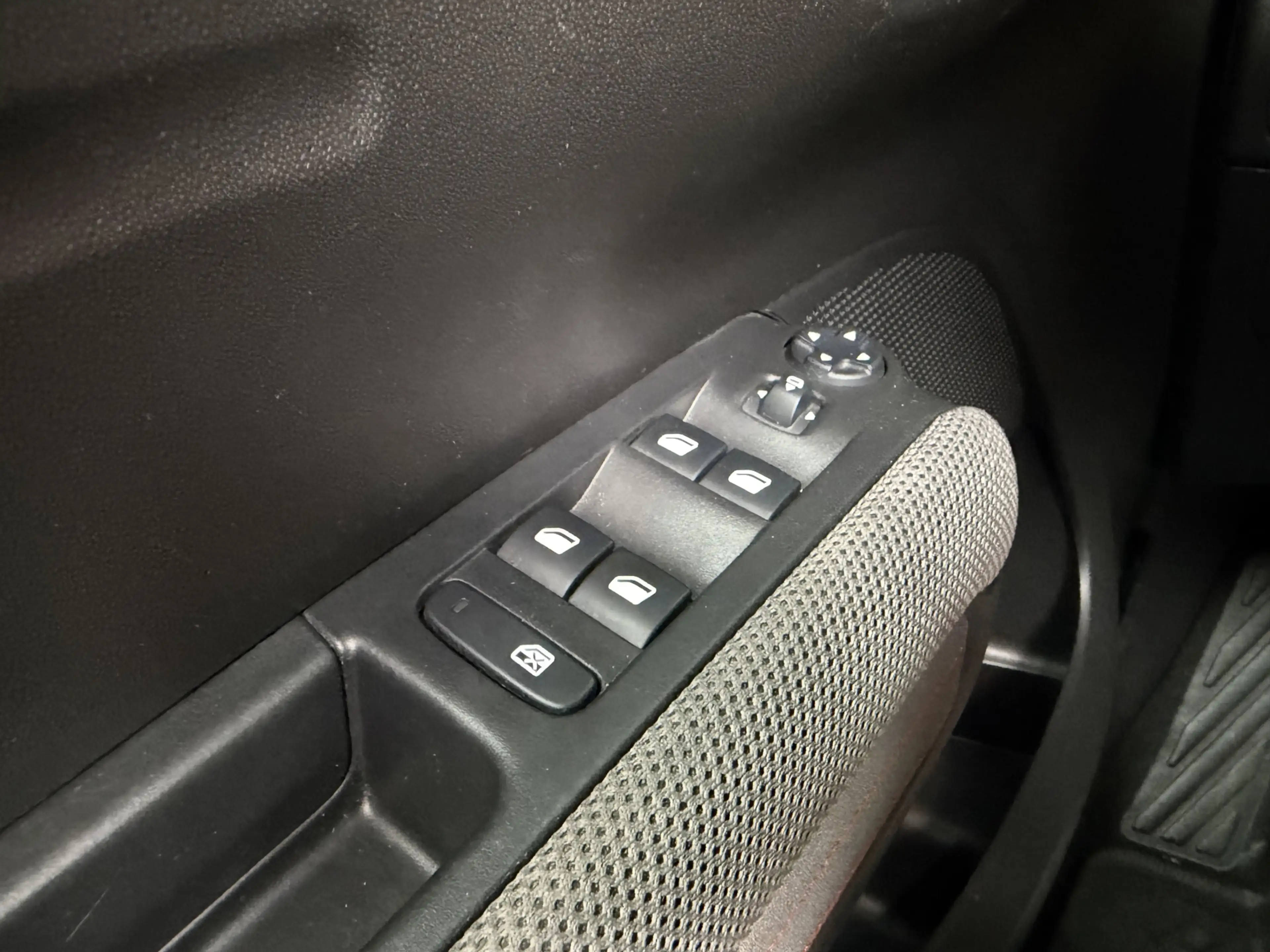 Citroen C3 Aircross 1.2 PureTech S&S Shine Garantie|Automaat|Pano|Carp — photo 19