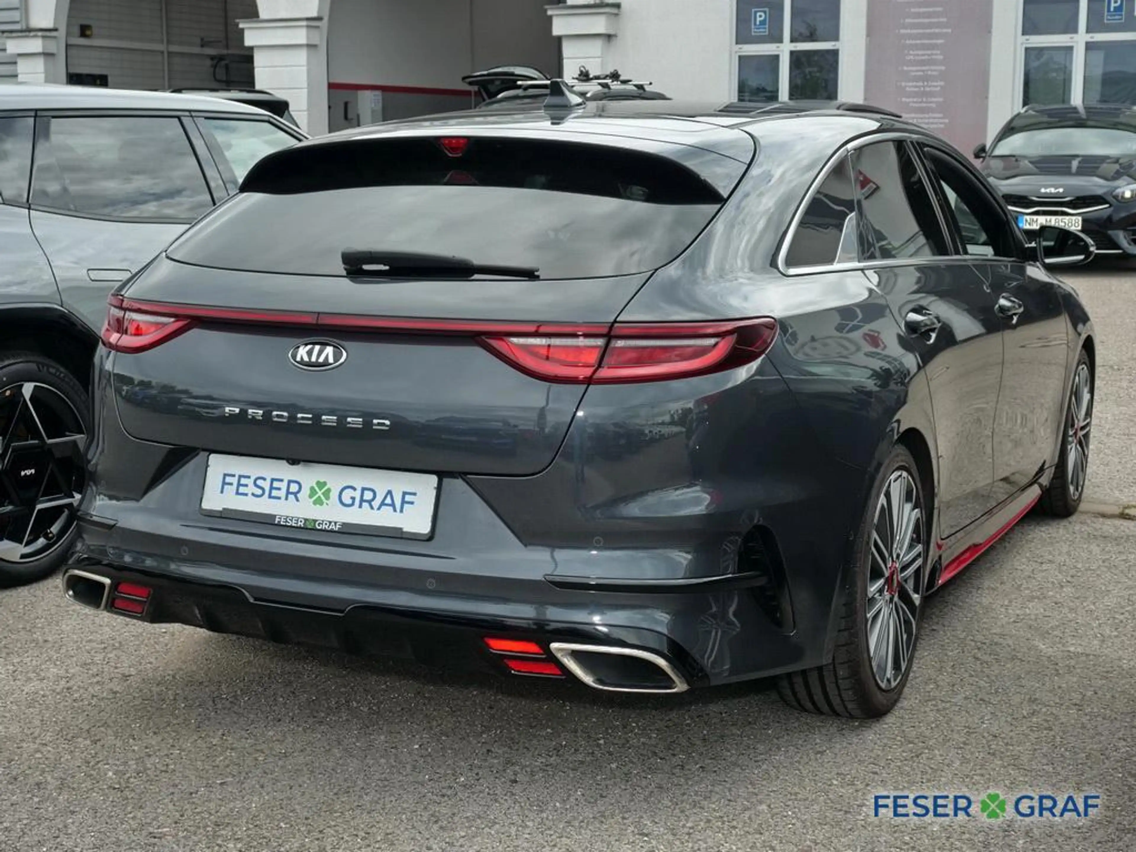 Kia ProCeed / pro_cee'd GT 1.6 T-GDI 8-fach-bereift — photo 2
