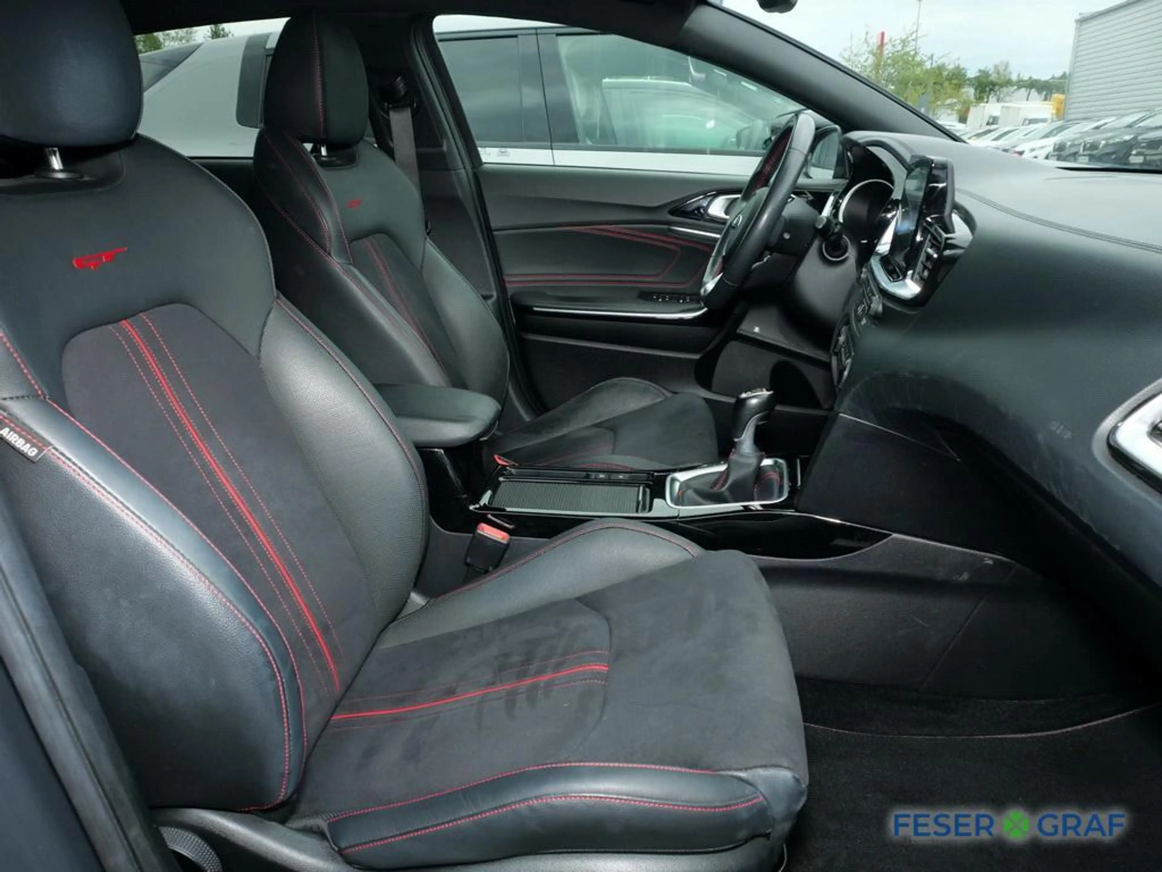 Kia ProCeed / pro_cee'd GT 1.6 T-GDI 8-fach-bereift — photo 4