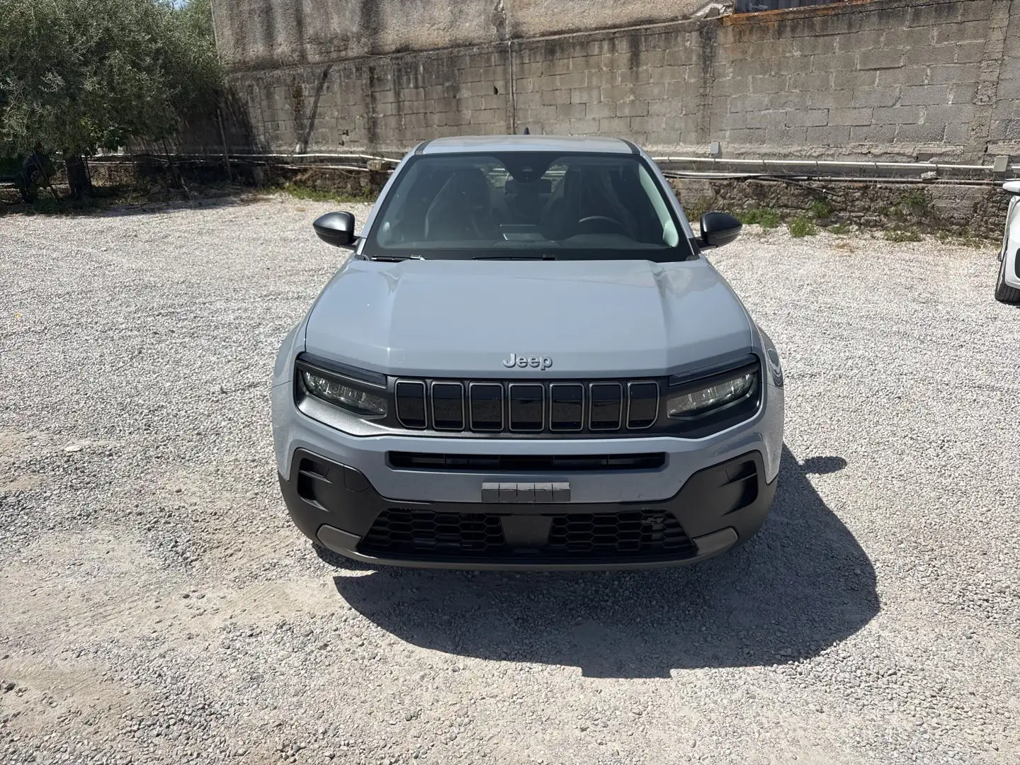 Jeep Avenger 1.2 Turbo Longitude - 1