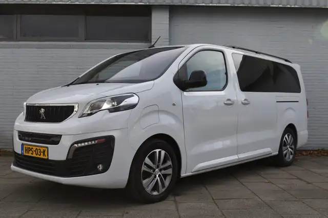 Peugeot e-Traveller 75 kwh Long | 8 Personen | Elektrisch | Elektrisch