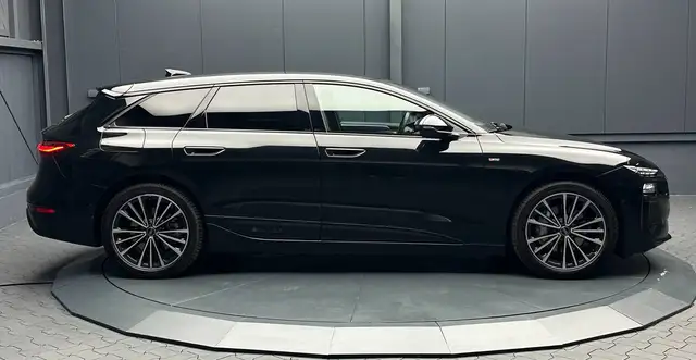 Audi A6 E-Tron view 6