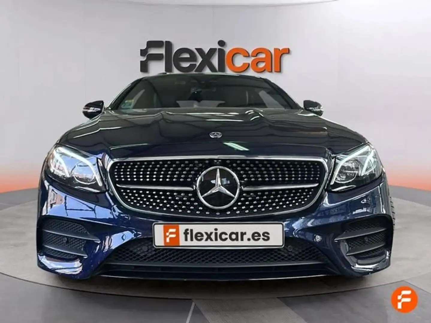 Mercedes-Benz E 400 Coupé 4MATIC Negro - 2