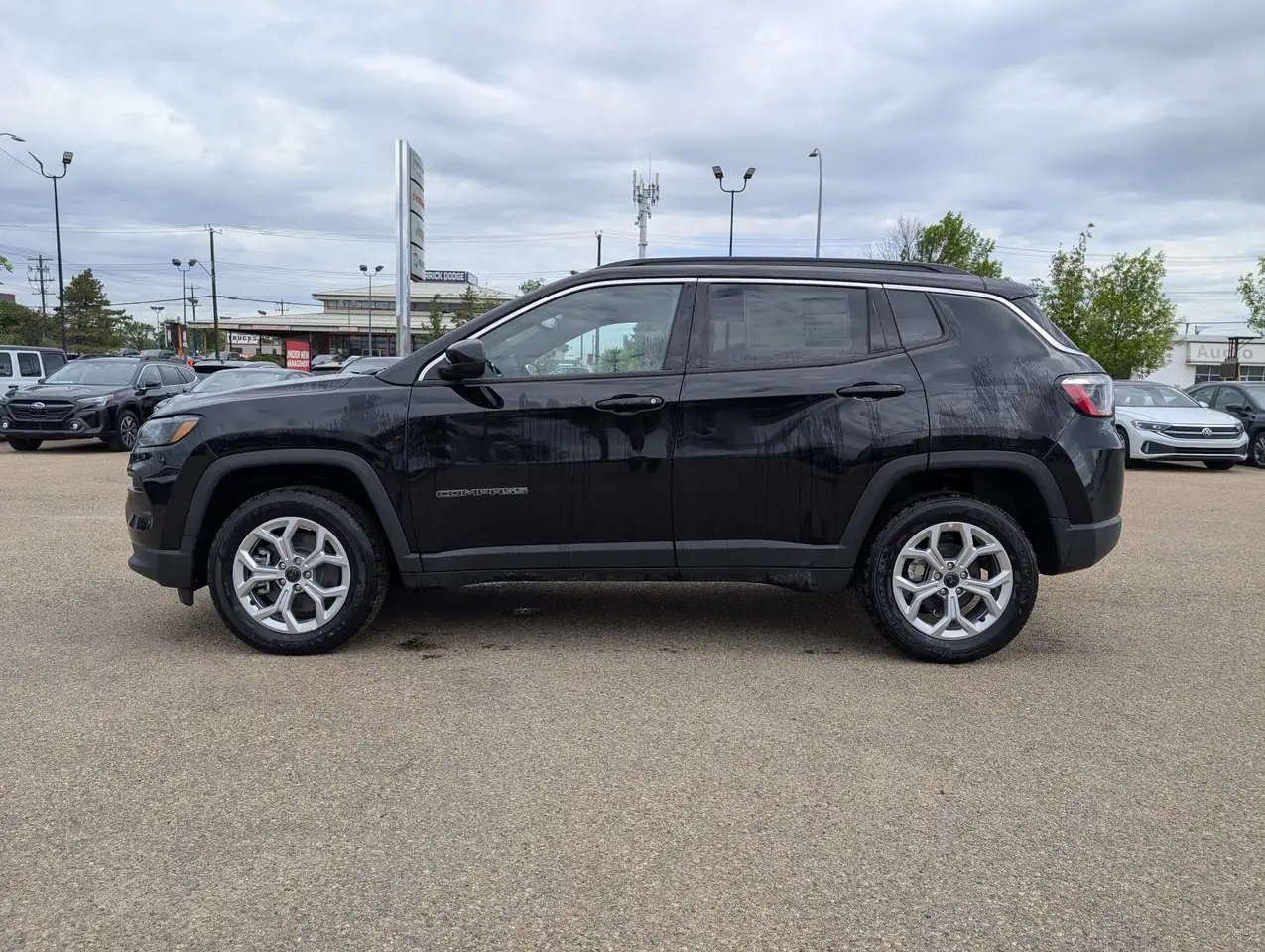 Jeep Compass photo Jeep Compass