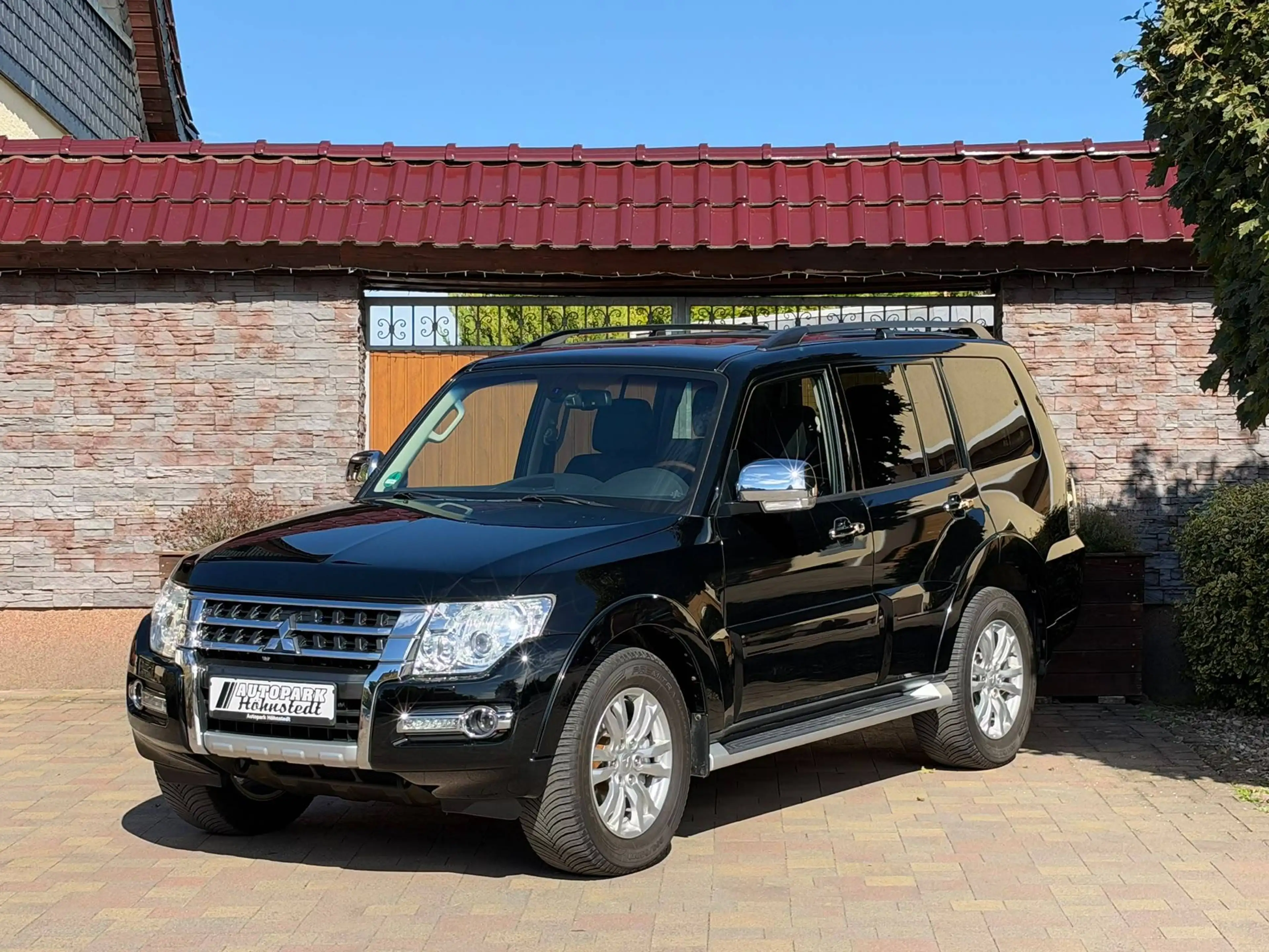 Mitsubishi Pajero 3.2 DI-D Top (5-trg.)