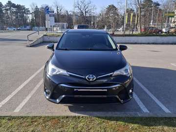 Avensis 2,0 D4-D Active Active