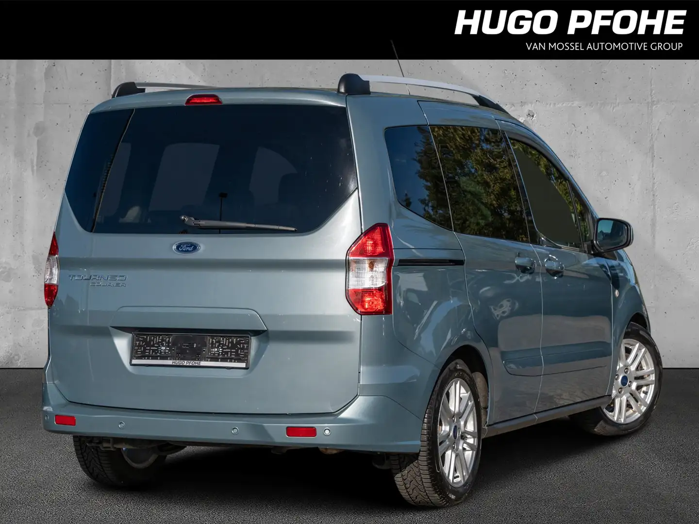 Ford Tourneo Courier Titanium 1.5 TDCi PDC v. + h.. SHZ. ALU. SYNC Blau - 2
