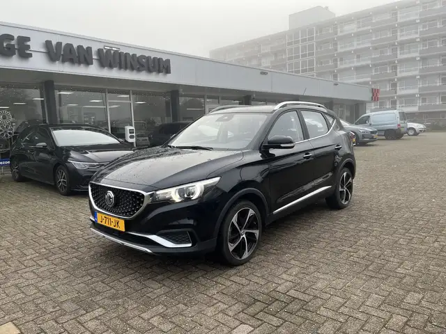MG ZS EV Luxury 45 kWh Pano Automaat Navi Cruise Lmv Pdc