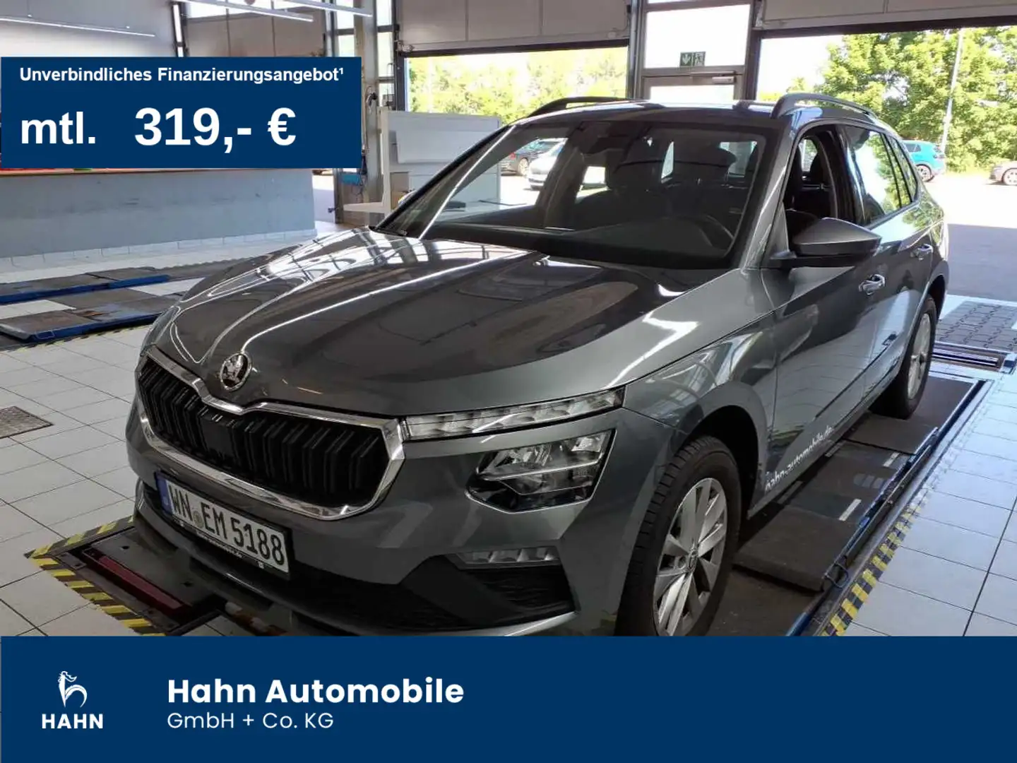 Skoda Kamiq 1.0TSI DSG Selection AHK-Vorb. Cam LED Nav Grau - 1