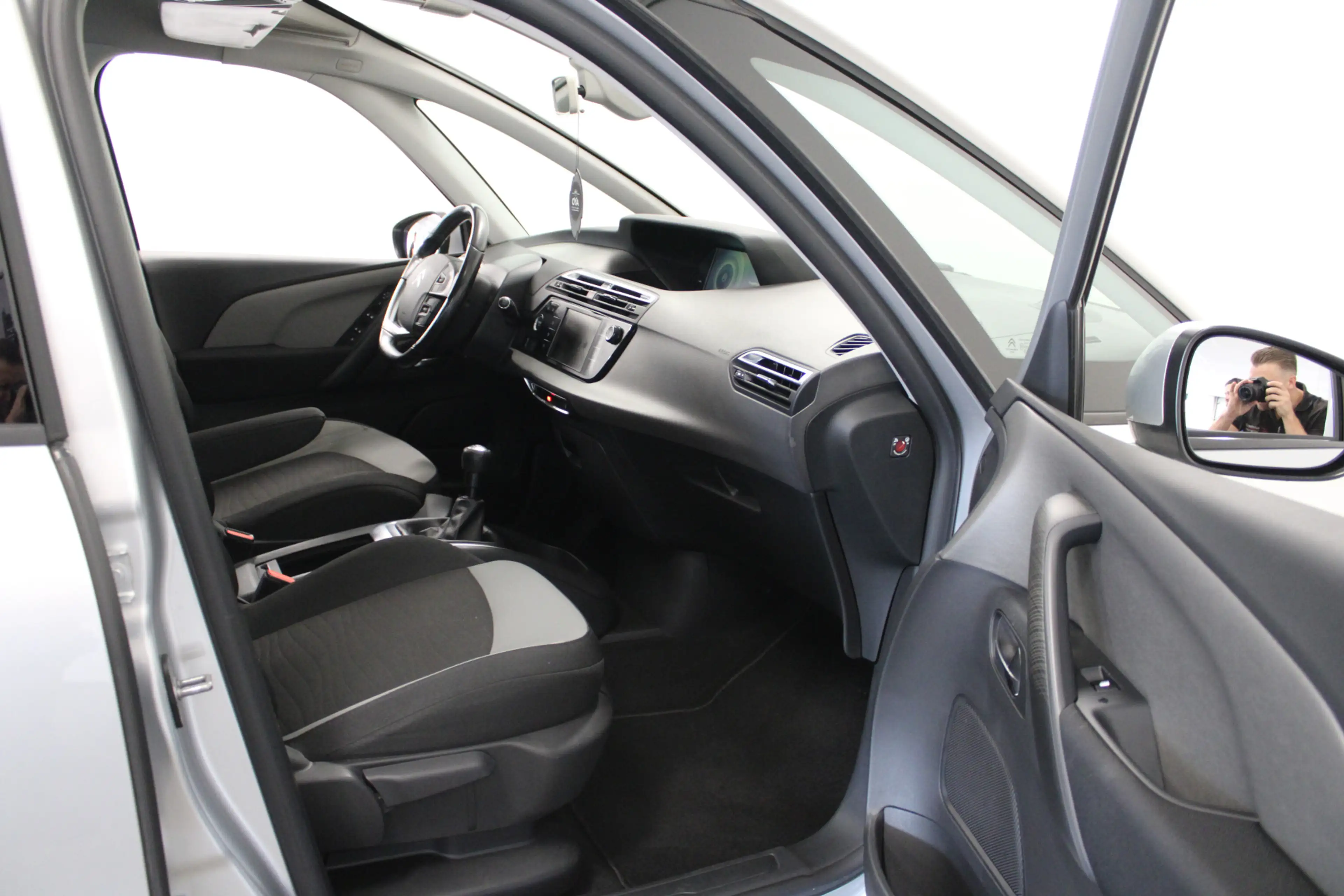 Citroen Grand C4 Picasso 1.2 PureTech Tendance — photo 9