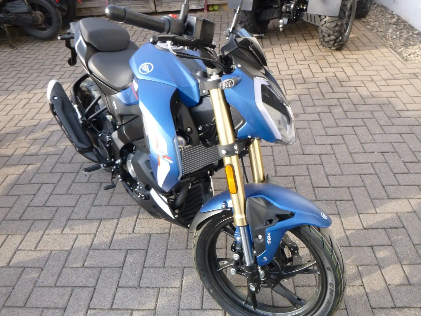 Keeway RKF 125 ABS Blauw - 2