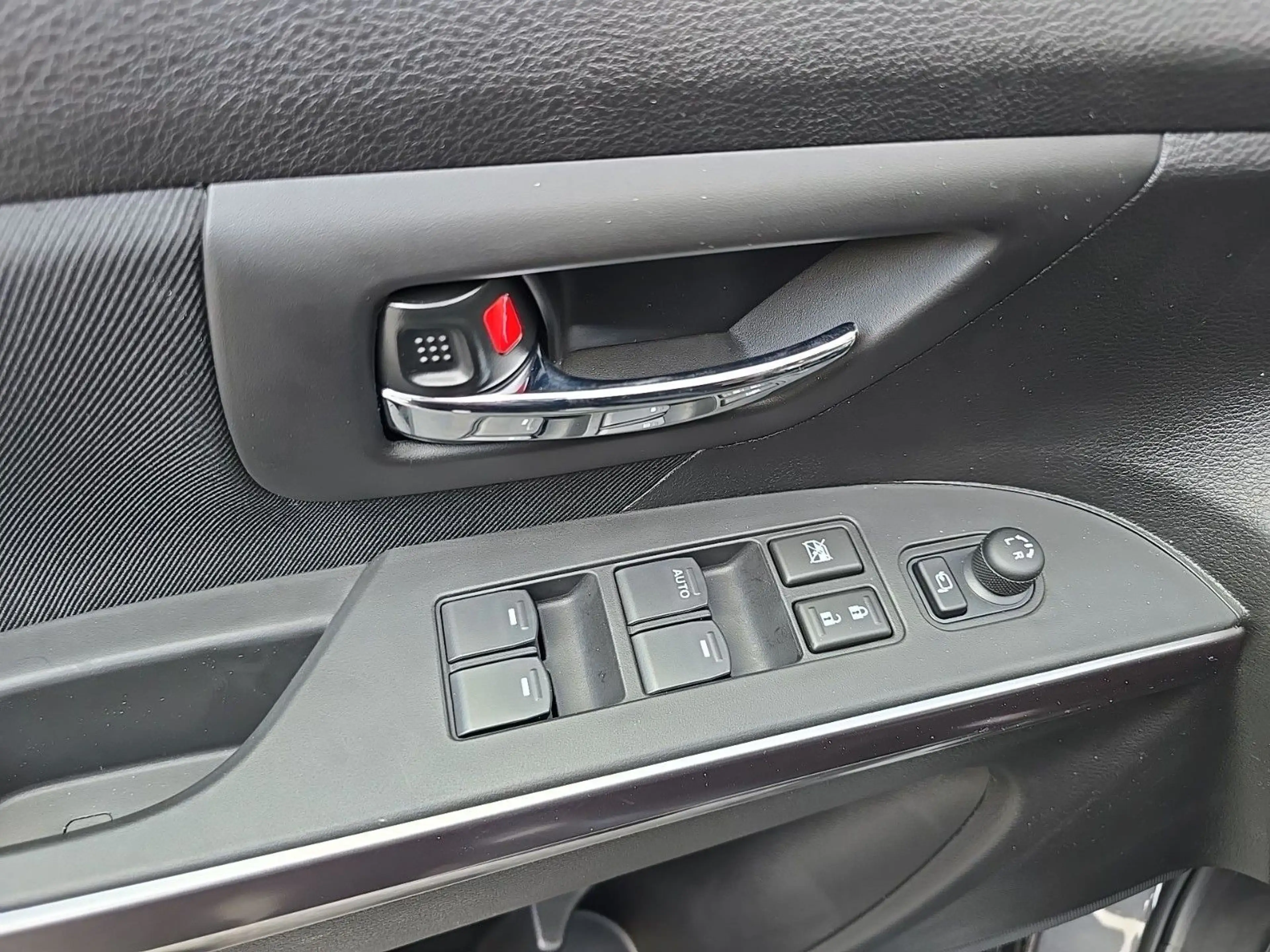 Suzuki SX4 S-Cross S-Cross 1.4 BOOSTERJET Hybrid Comfort Allgrip — photo 15