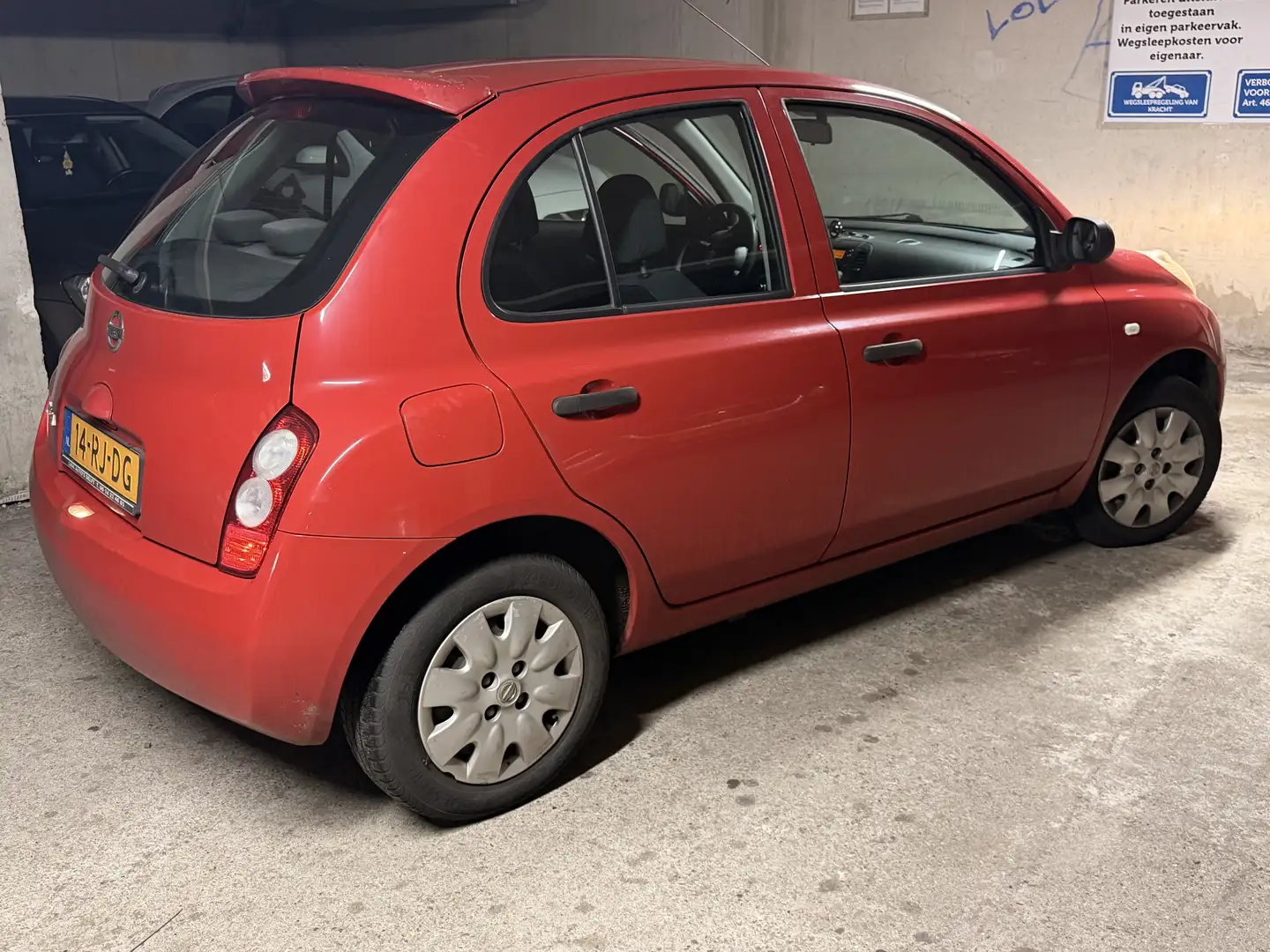 Nissan Micra 1.2 Visia Rood - 1