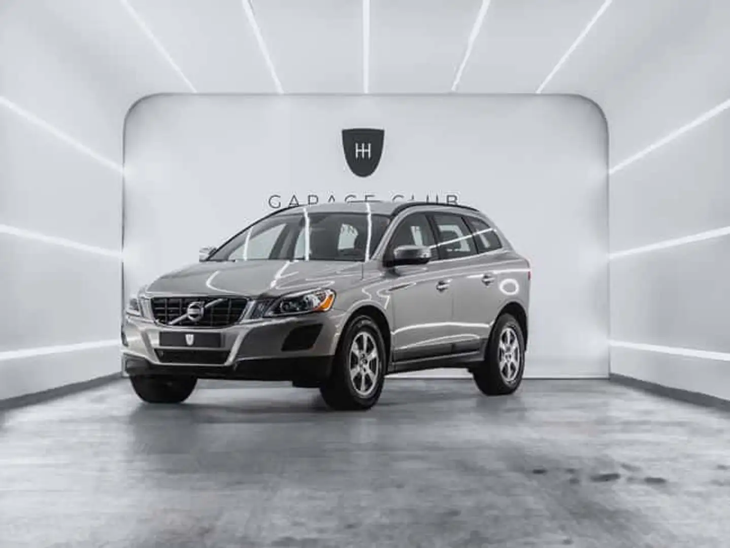 Volvo XC60 D3 Momentum AWD Aut. - 1