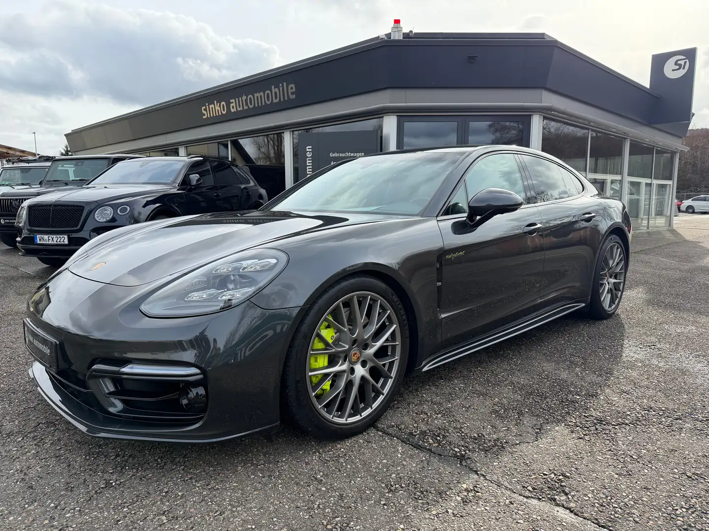 Porsche Panamera 4 S E-Hybrid*InnoDrive/Sportdesign/21"LED Sportabg Grau - 1