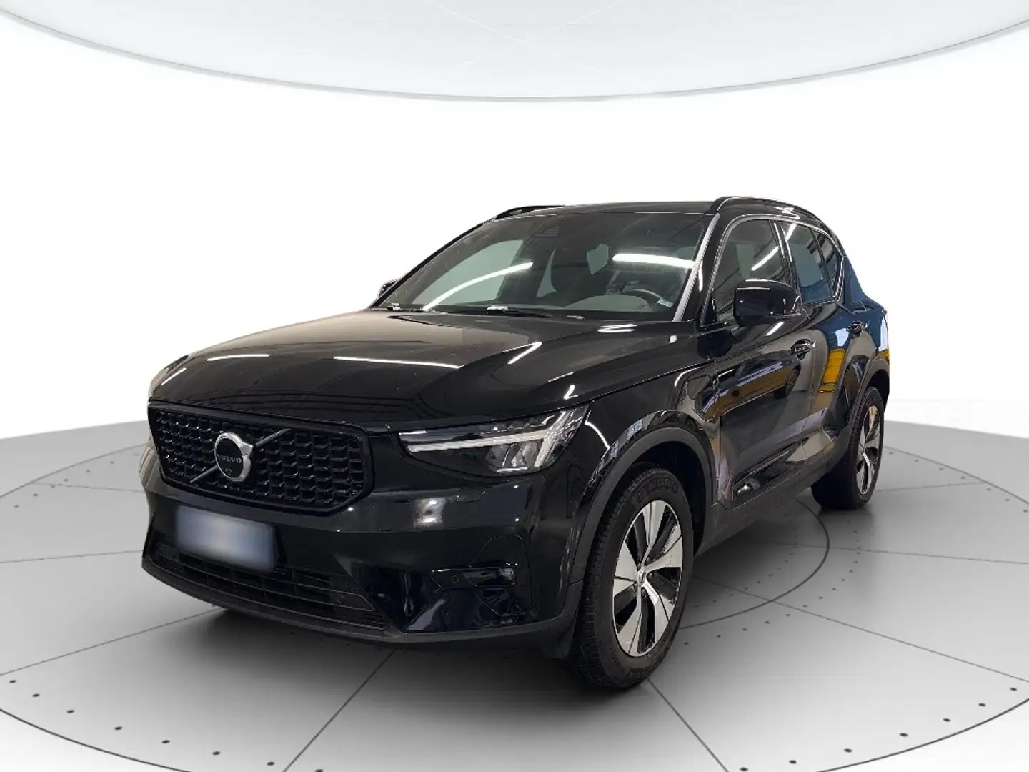Volvo XC40 1.5 T4 recharge phev Plus Dark auto Schwarz - 1