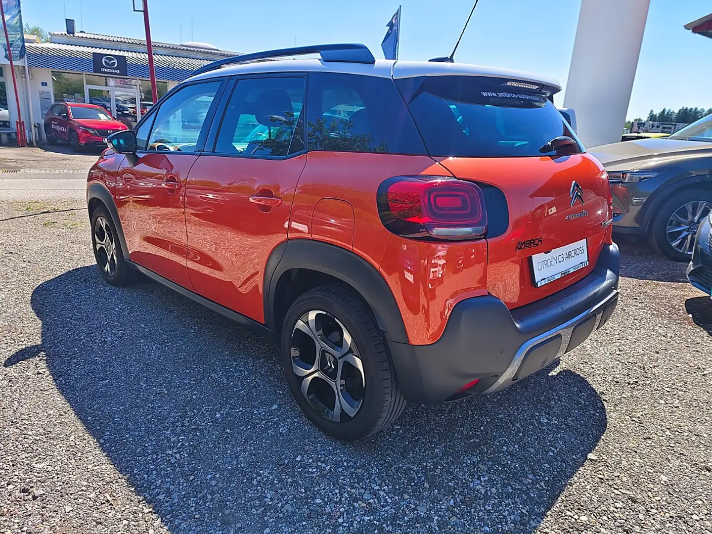 Citroen C3 Aircross BlueHDi 120 S&S EAT6 Automatik Shine Orange - 2