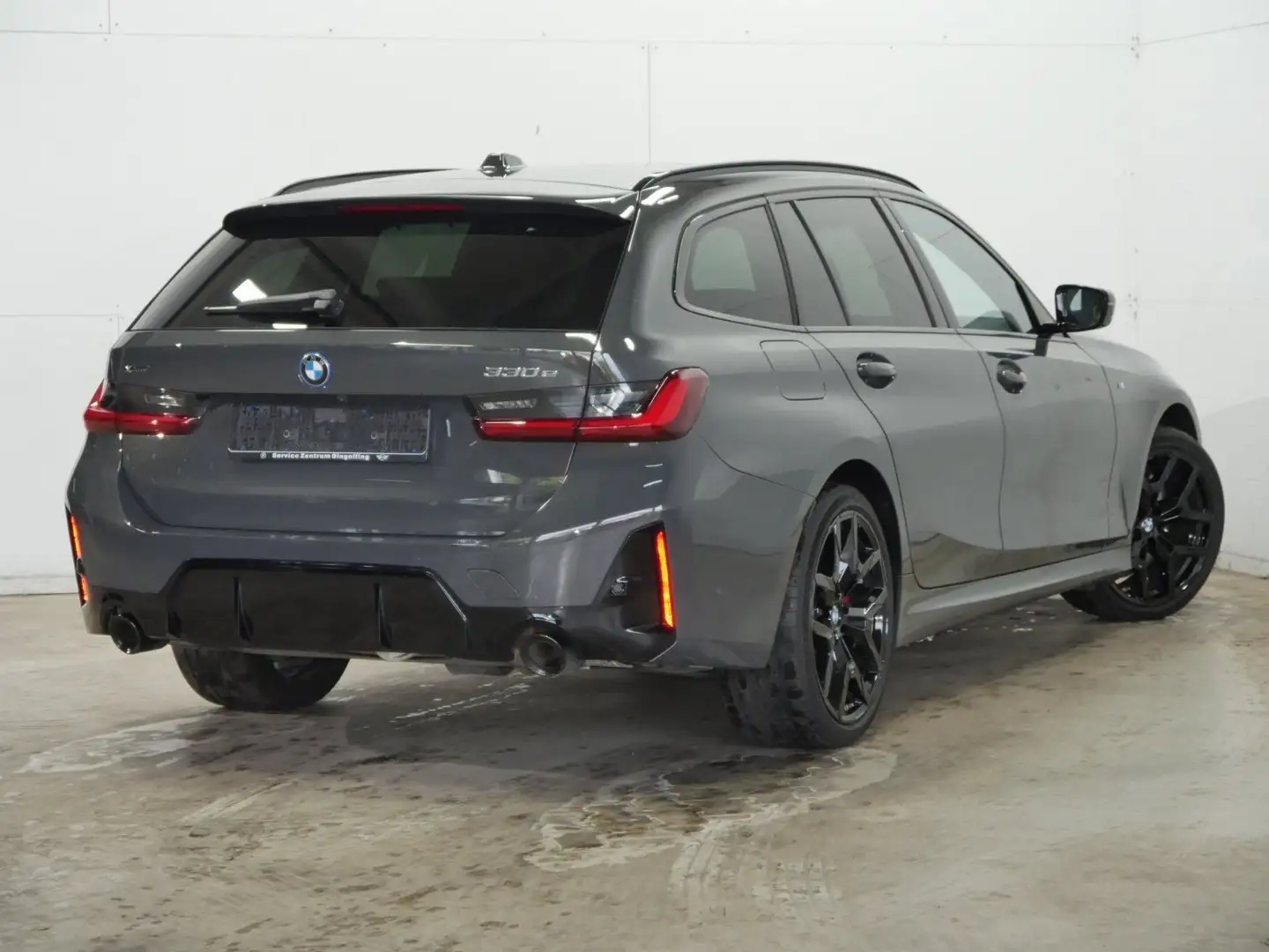 BMW 330 e xDrive Touring M Sport PRO UPE EUR 91.650,-inkl. Grau - 2