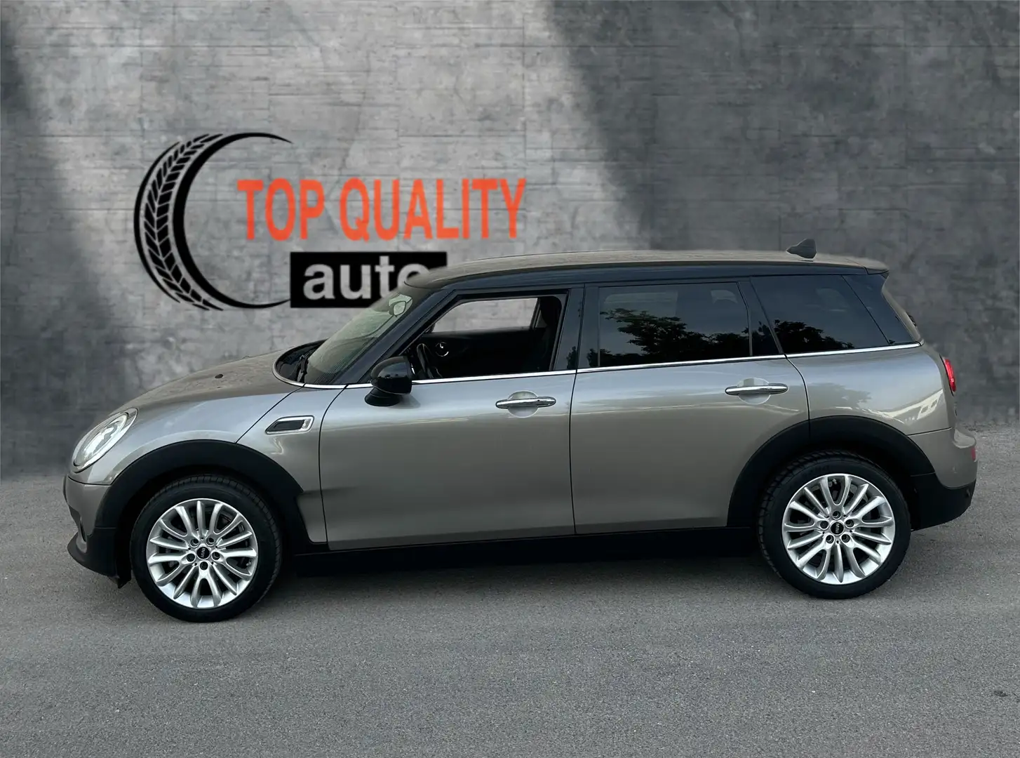 MINI Cooper D Clubman Gris - 2