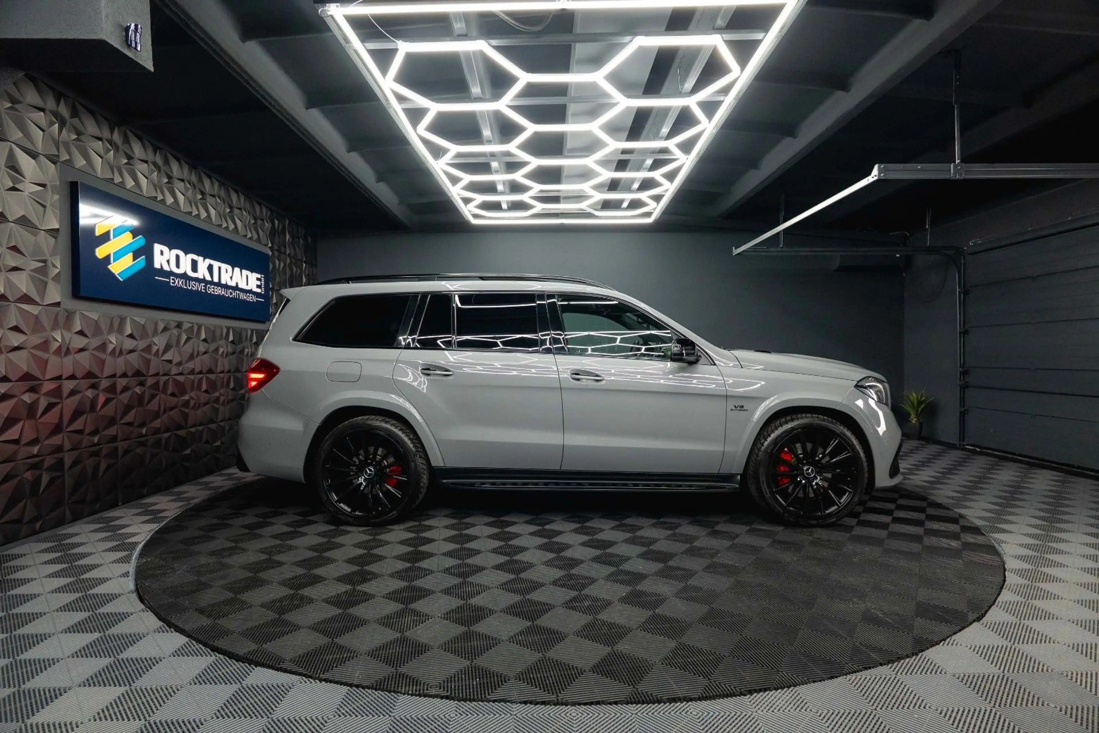 Mercedes-Benz GLS 63 AMG AMG 4Matic Night-Paket *ACC*Pano*Garantie — photo 7