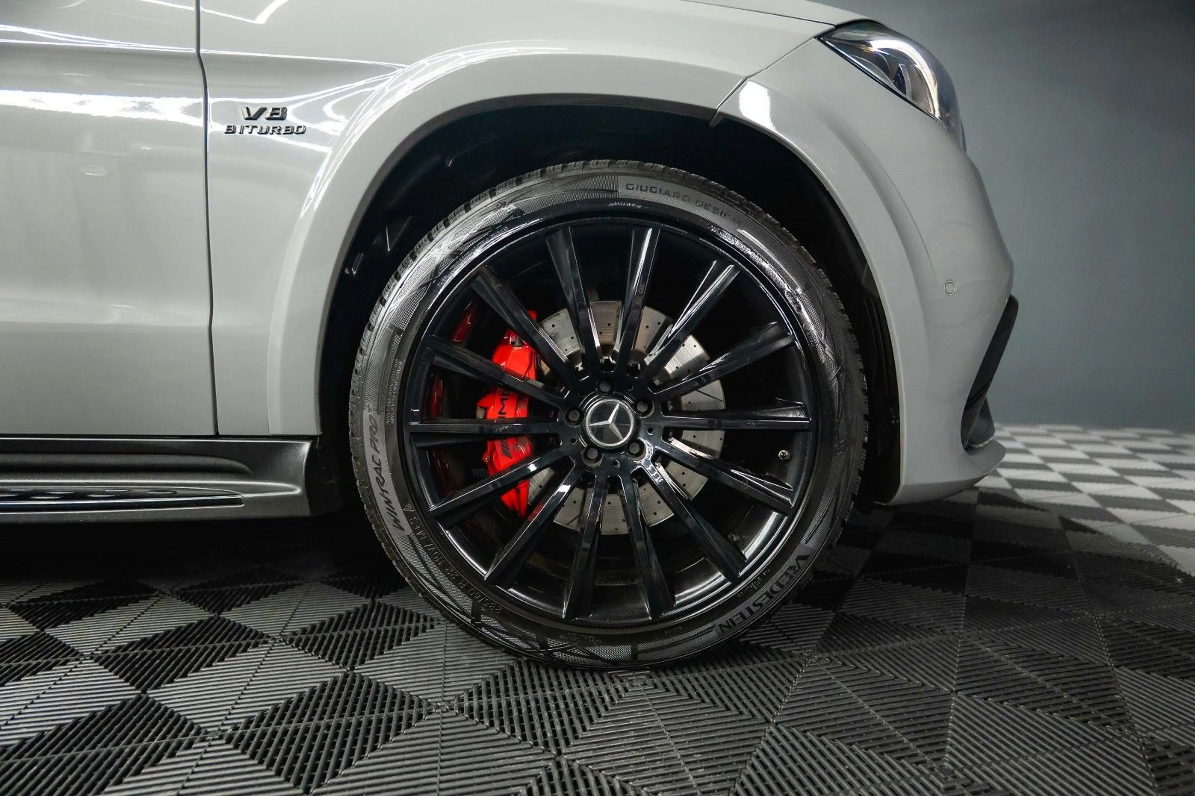 Mercedes-Benz GLS 63 AMG AMG 4Matic Night-Paket *ACC*Pano*Garantie — photo 10