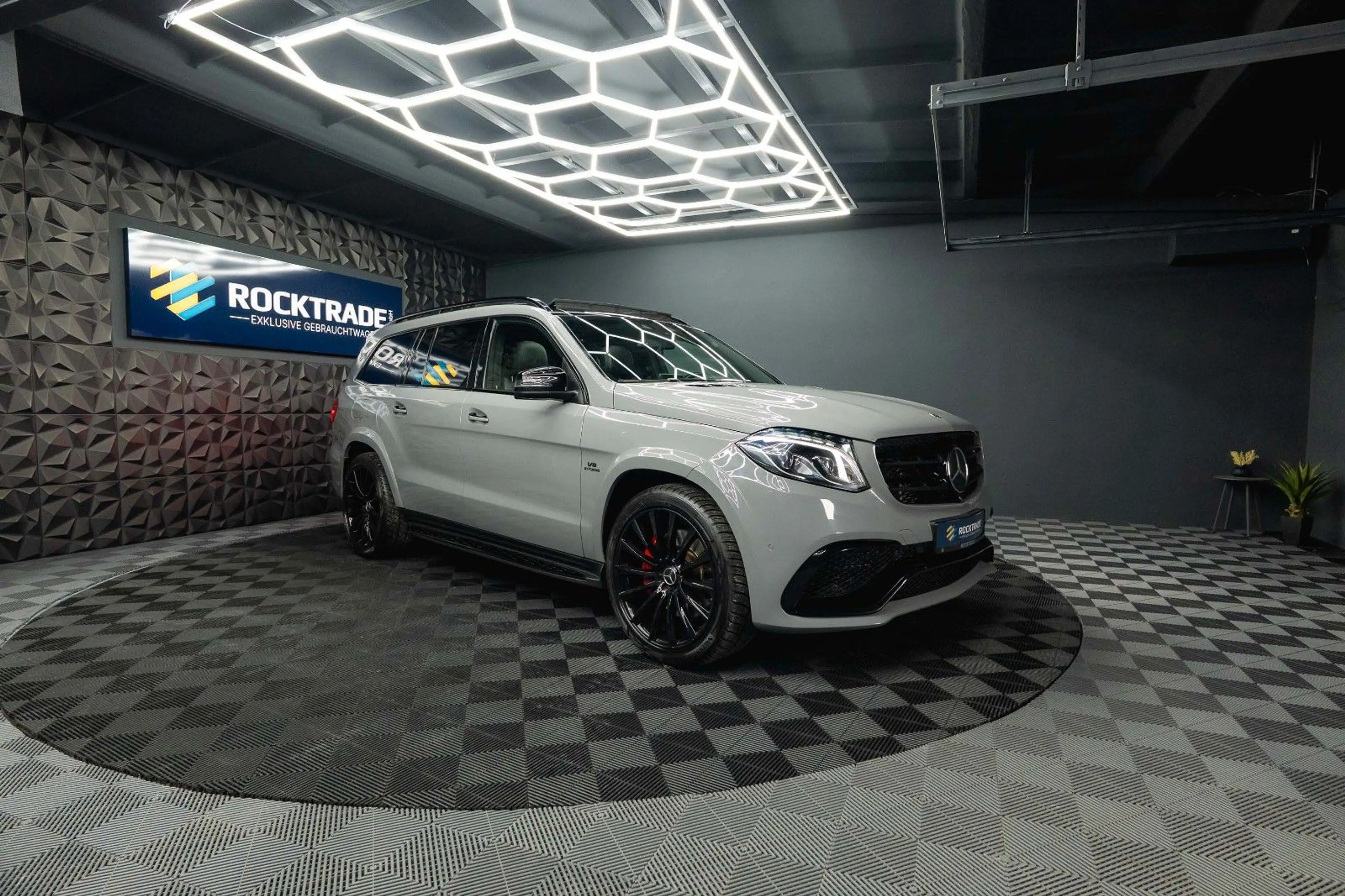 Mercedes-Benz GLS 63 AMG AMG 4Matic Night-Paket *ACC*Pano*Garantie — photo 6