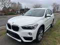 BMW X1 xDrive 20 d Sport Line Weiß - thumbnail 2