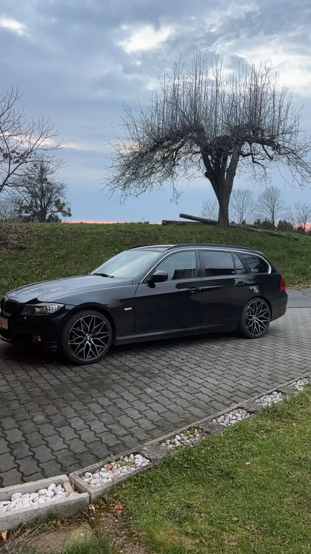 BMW 316 316d DPF Touring Edition Lifestyle - 1