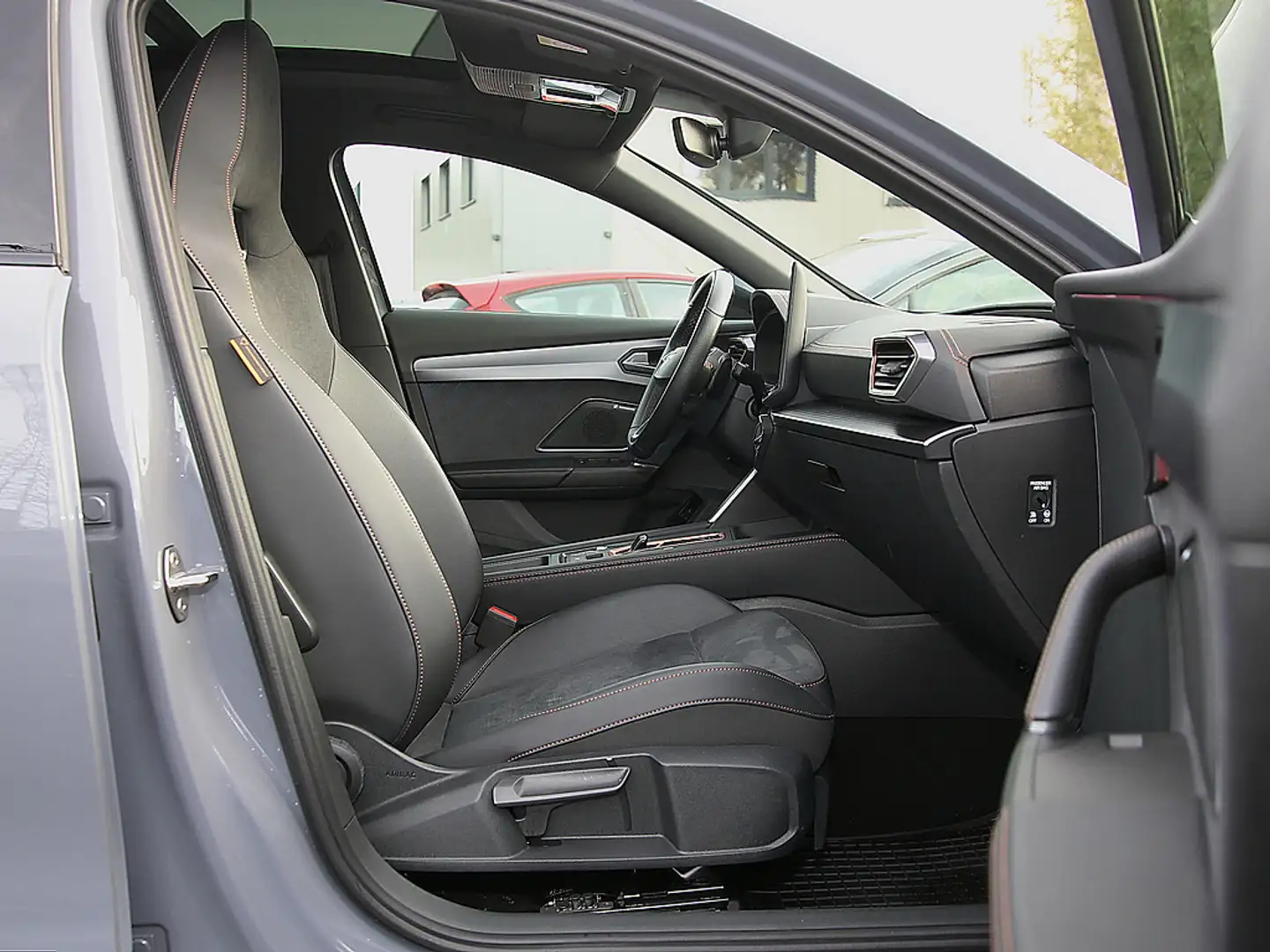 CUPRA Formentor VZ e-Hybrid AHK PANO MATRIX Grau - 2