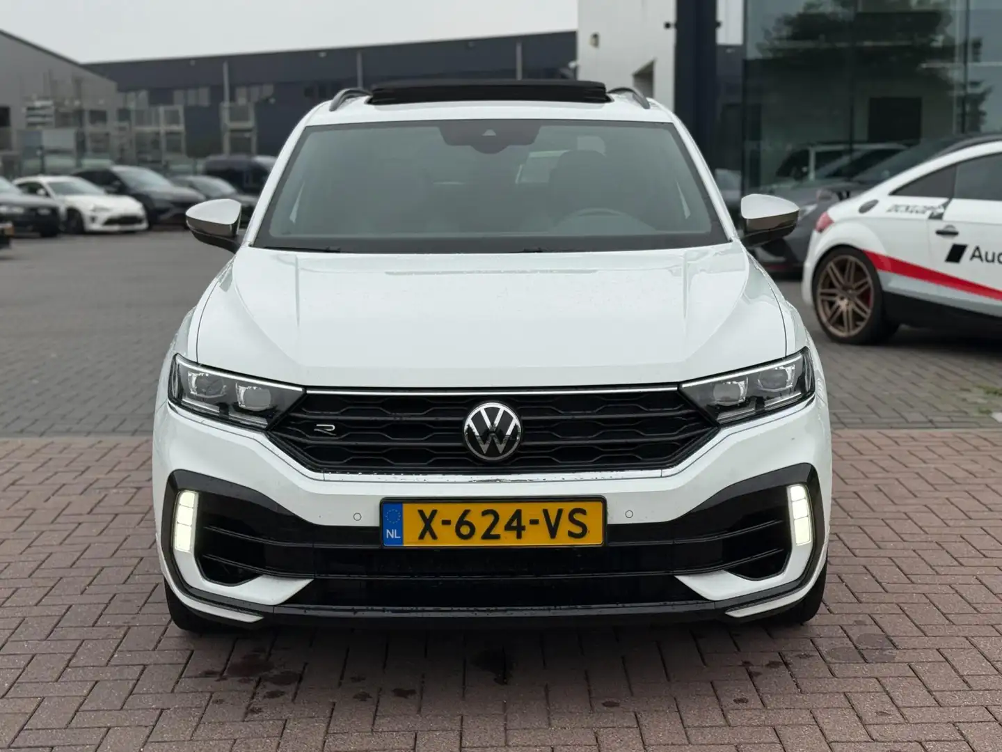 Volkswagen T-Roc 2.0 TSI 4Motion R 2021 300PK Pano Dealer Onderhoud Weiß - 2