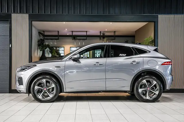 Jaguar E-Pace view 7