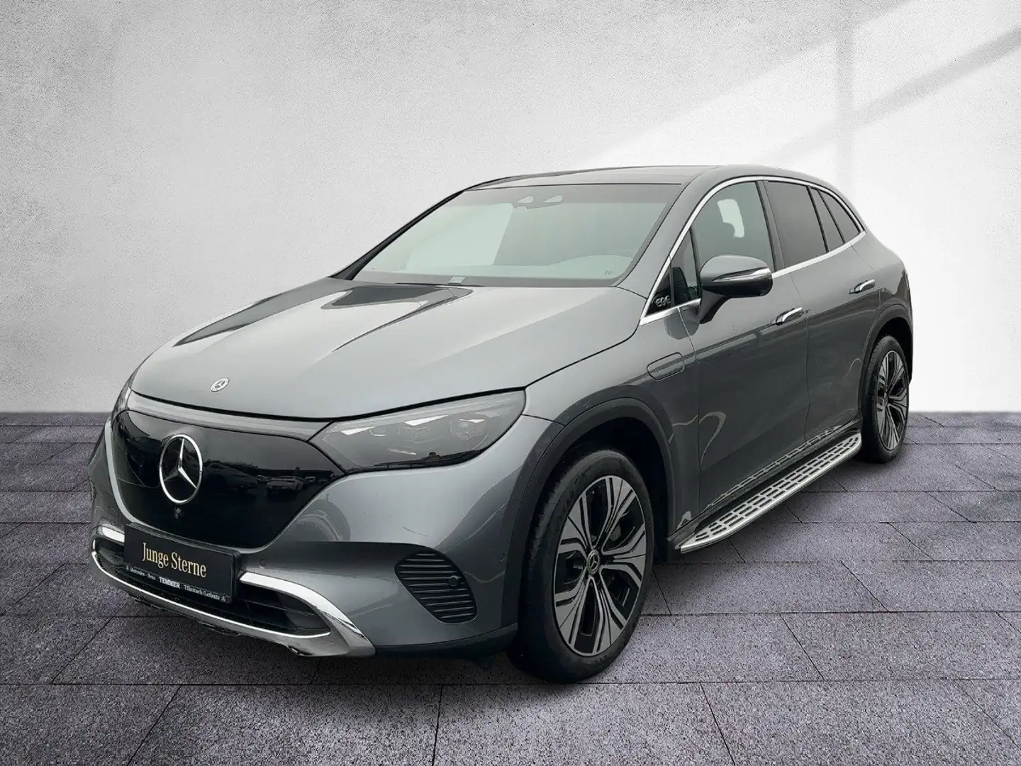 Mercedes-Benz EQE 350 4M NP. 108.616 PREM AIR AHV PANO Gris - 2