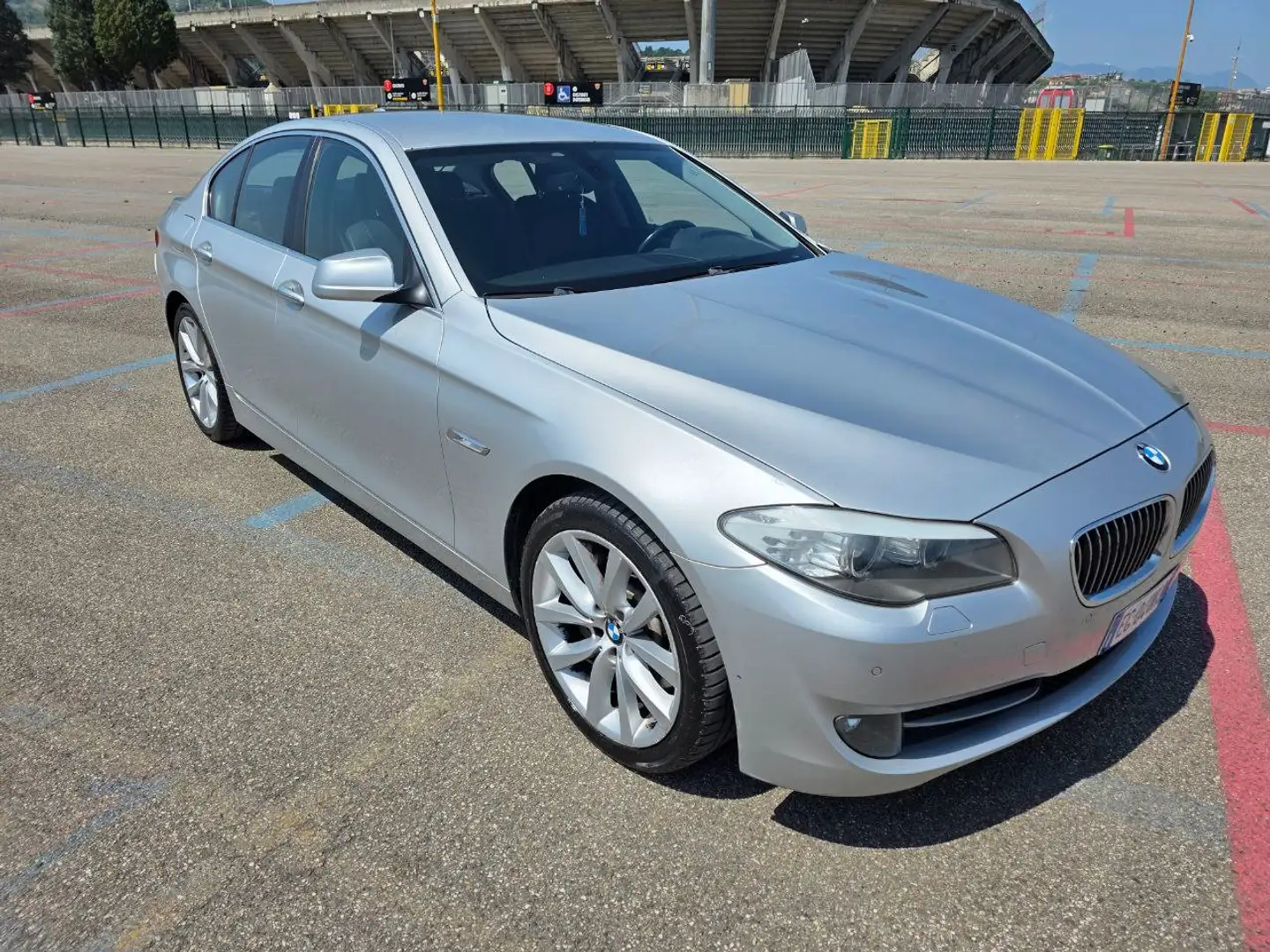 BMW 530 Serie 5 F10 Berlina 530d Ezüst - 1