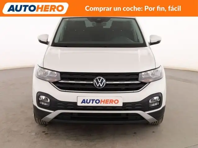Volkswagen T-Cross view 9