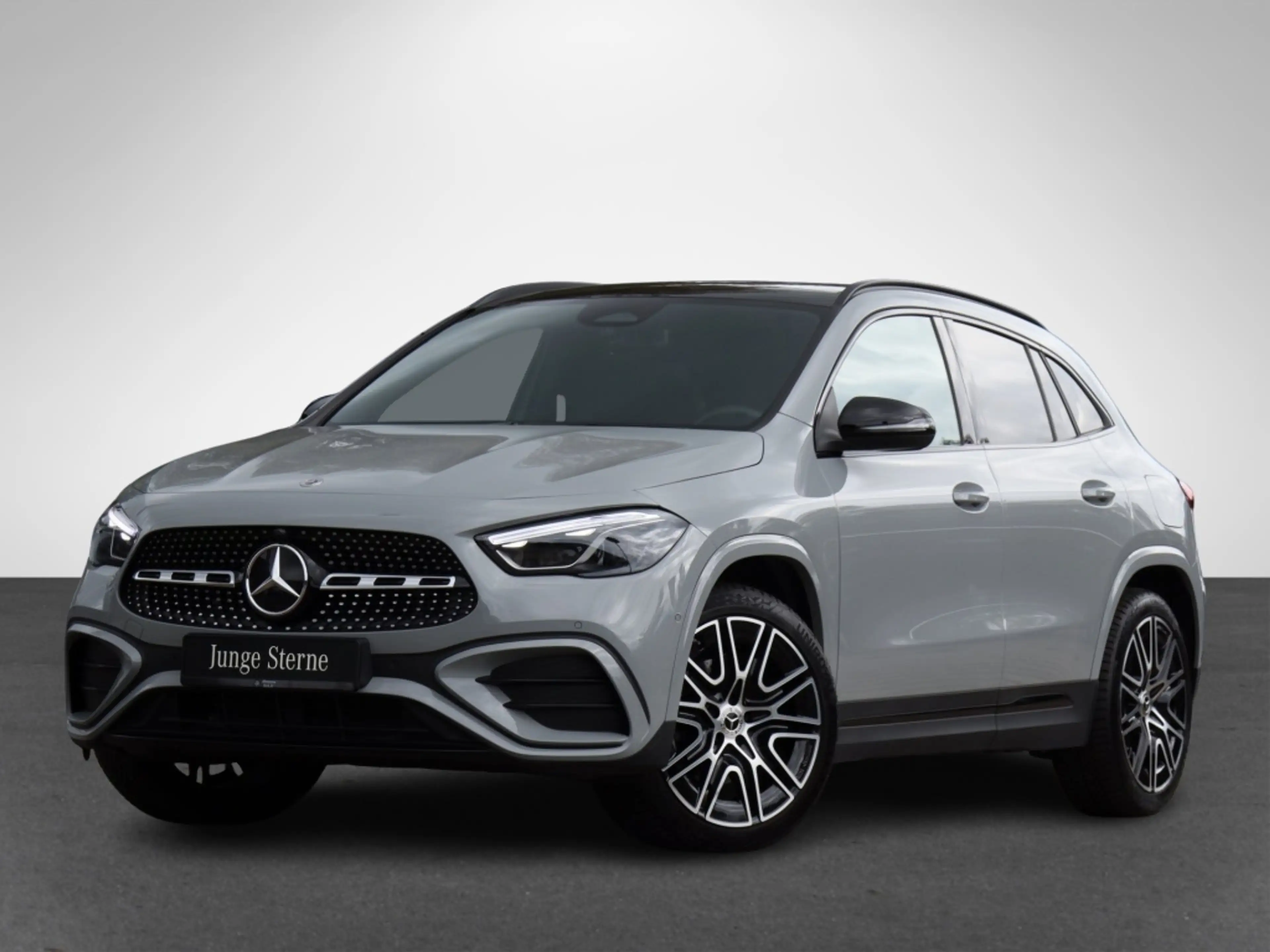 Mercedes-Benz GLA 220 d 4MATIC AMG-Sport+Pano+Distr+MLB+Night — photo 2