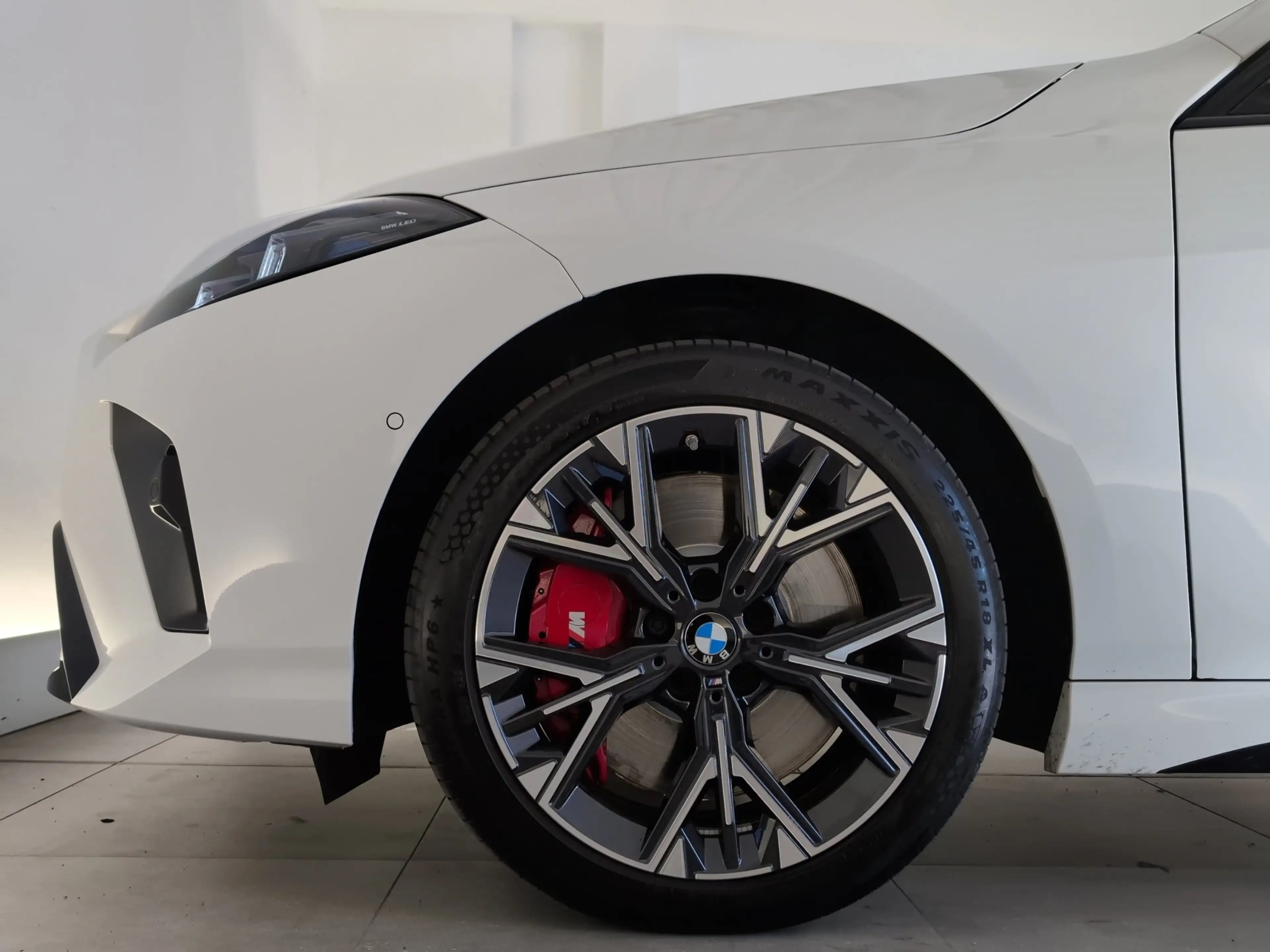 BMW 118 d Limousine M Sport Pro Navi/LED/AHK/RFK/ACC — photo 11
