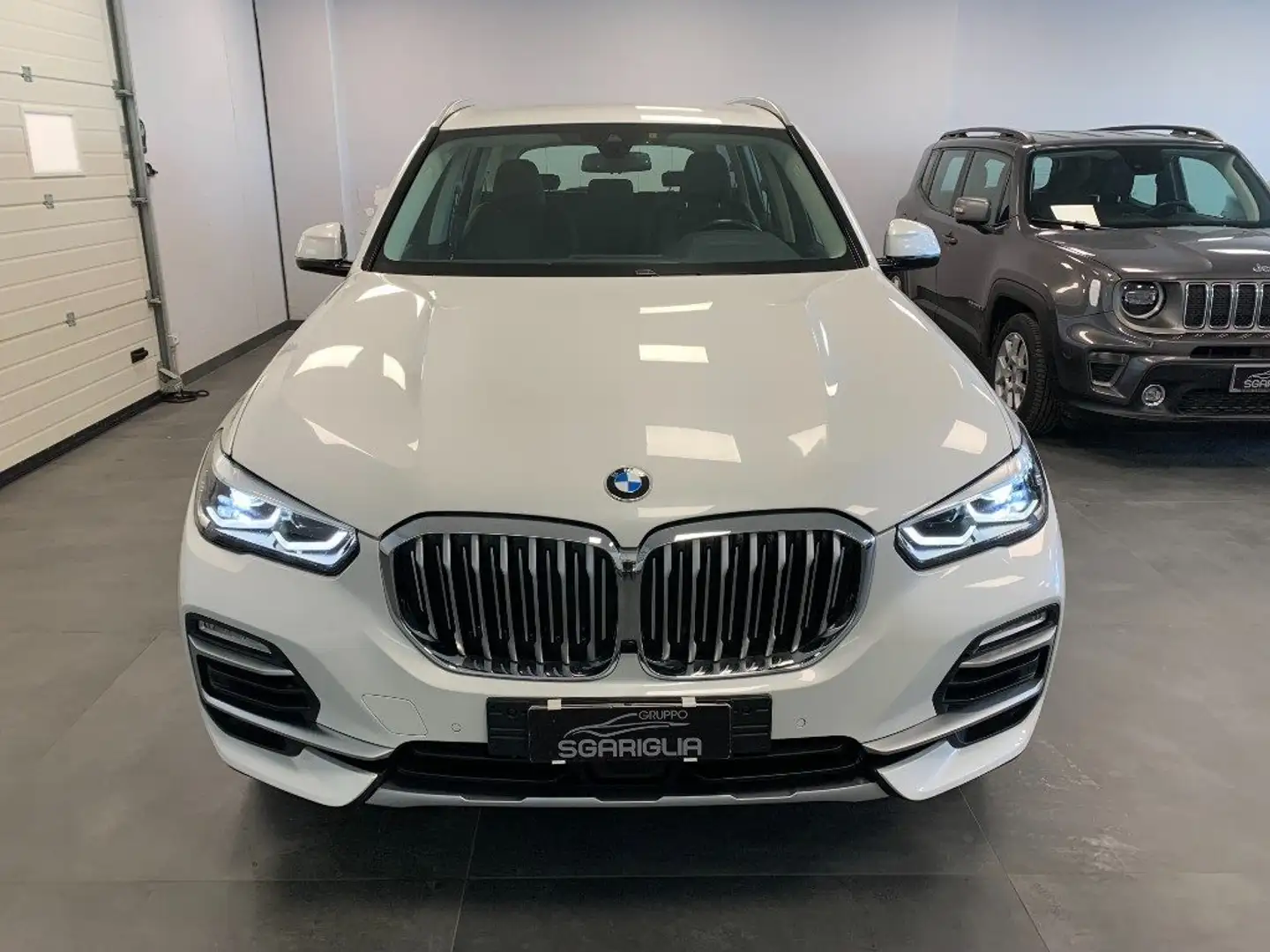 BMW X5 xDrive30d xLine Blanc - 2