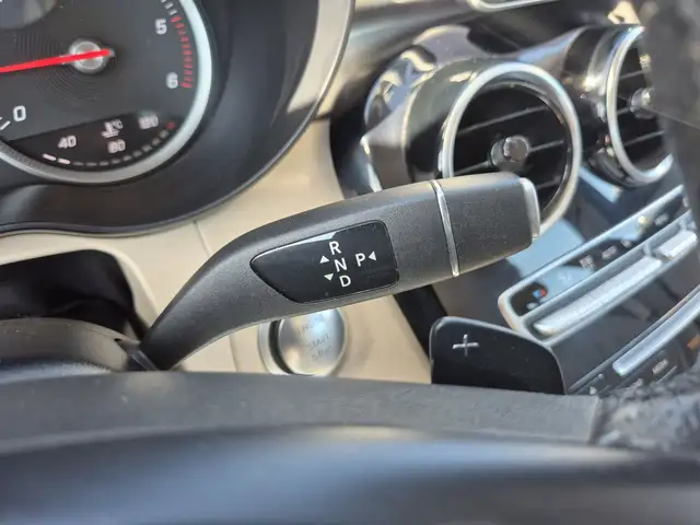 Mercedes-Benz GLC view 10