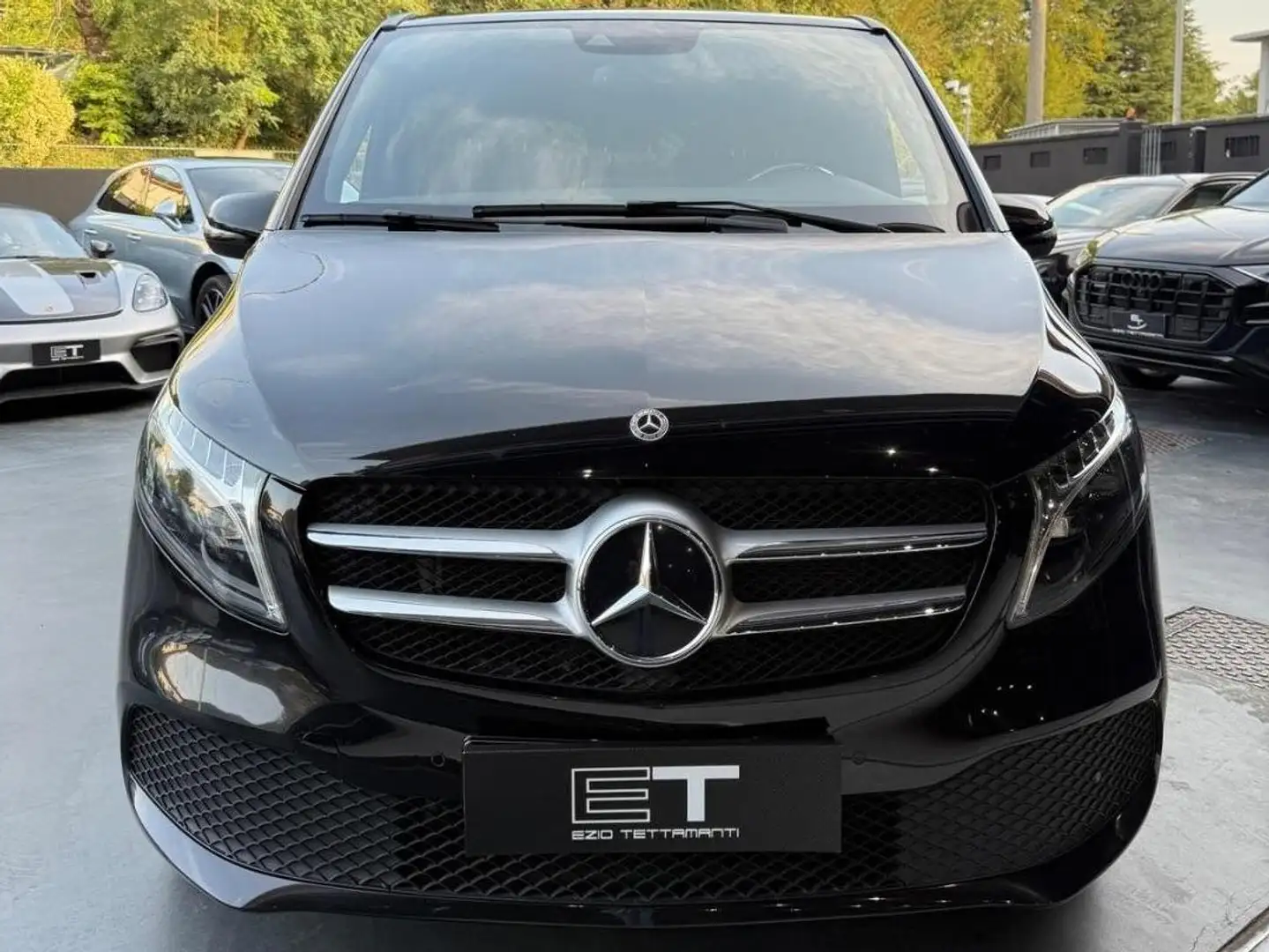 Mercedes-Benz V 300 V PREMIUM  300 d 4matic auto EXTRALONG Zwart - 1