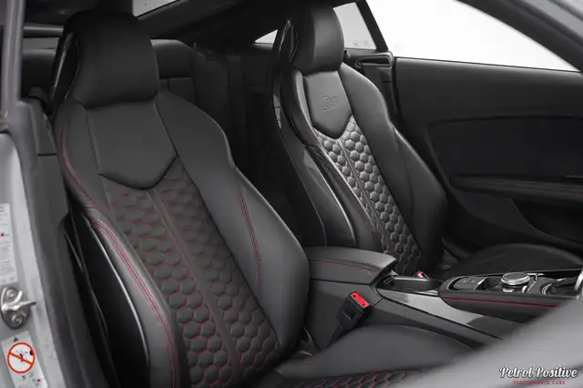 Audi TT RS Coupé S-tronic / 2022 / ERSTBESITZ / Ö-BESTPREIS Ansicht 49