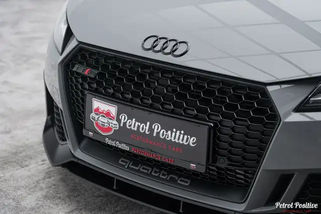 Audi TT RS Coupé S-tronic / 2022 / ERSTBESITZ / Ö-BESTPREIS Ansicht 4
