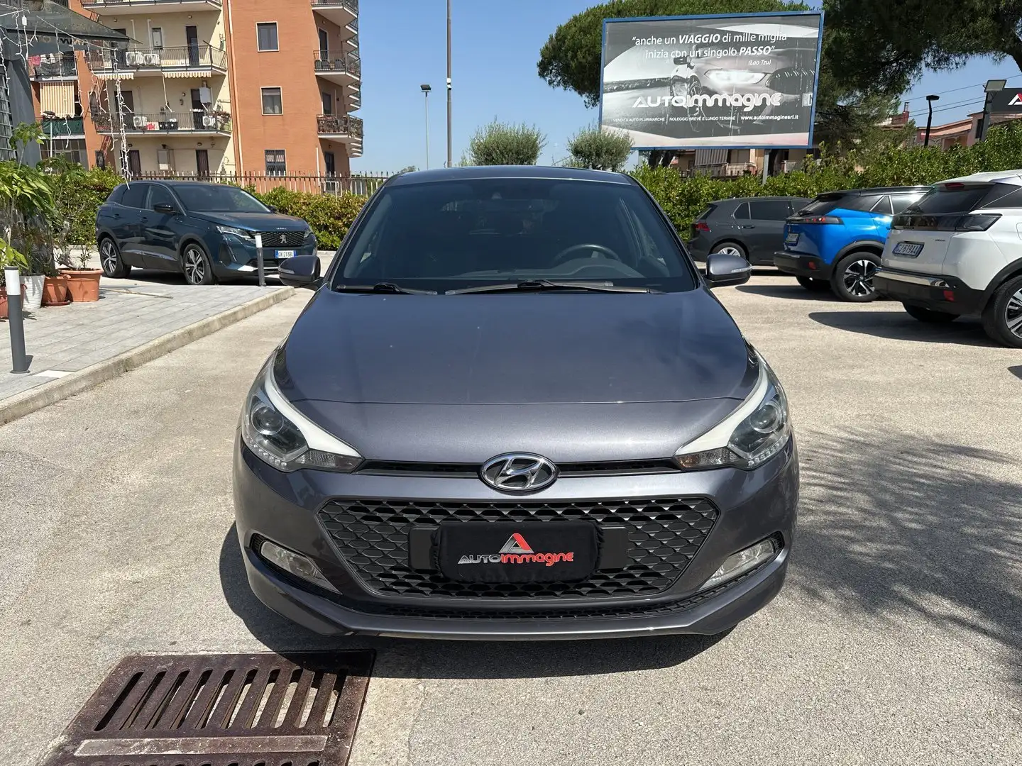 Hyundai i20 1.2 84 CV 5 porte Comfort Grigio - 2