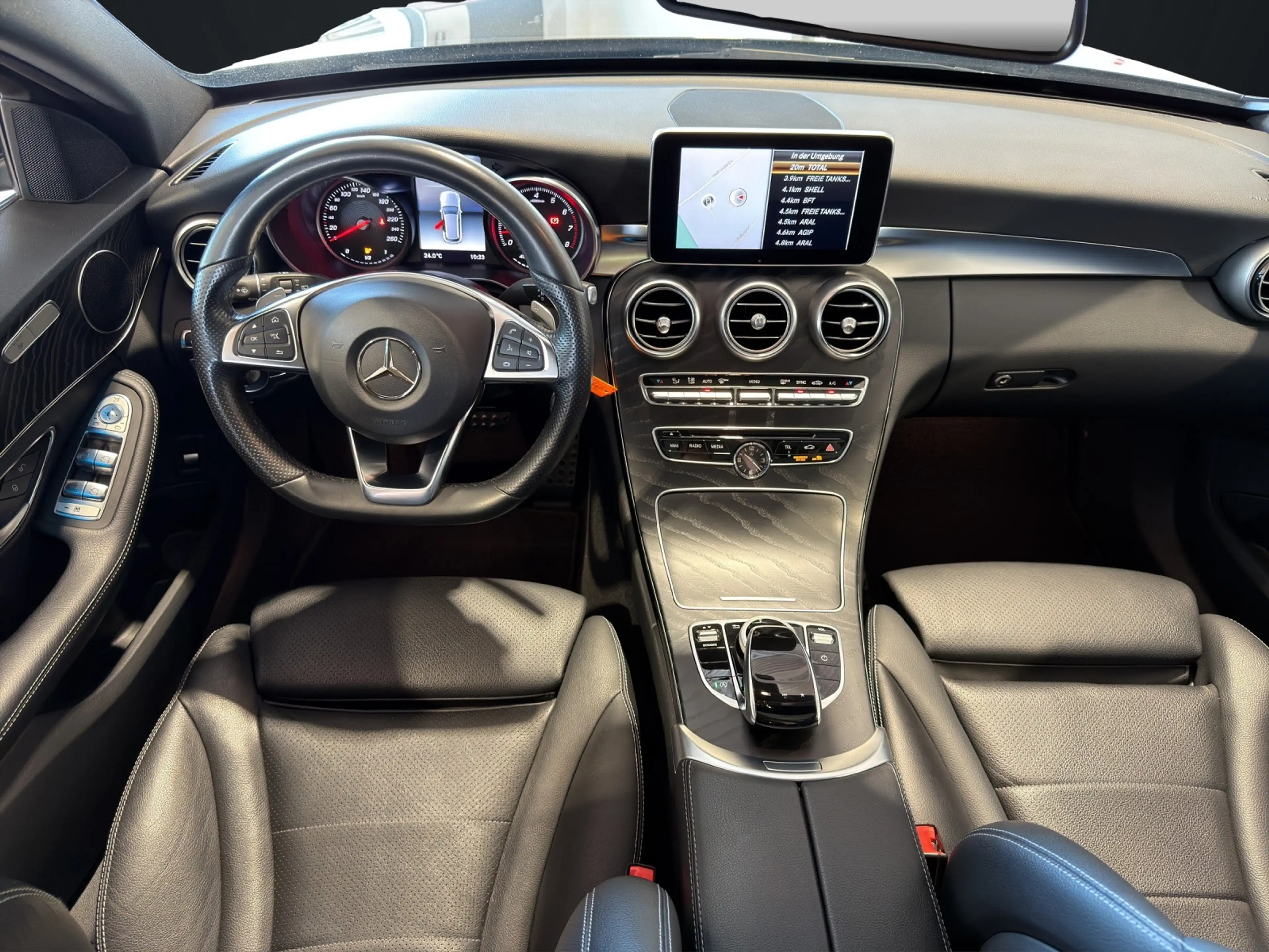 Mercedes-Benz C 400 4Matic T | AMG-Line | Pano | Comand — photo 14