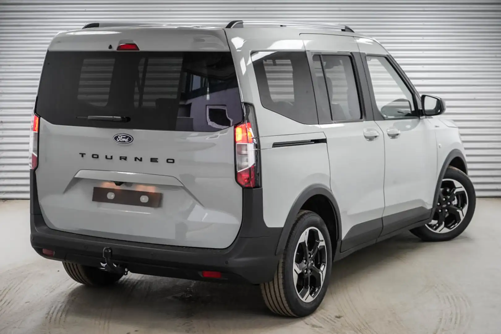 Ford Tourneo Courier 1,0 EcoBoost A7 Active - L -LAG. Grijs - 2