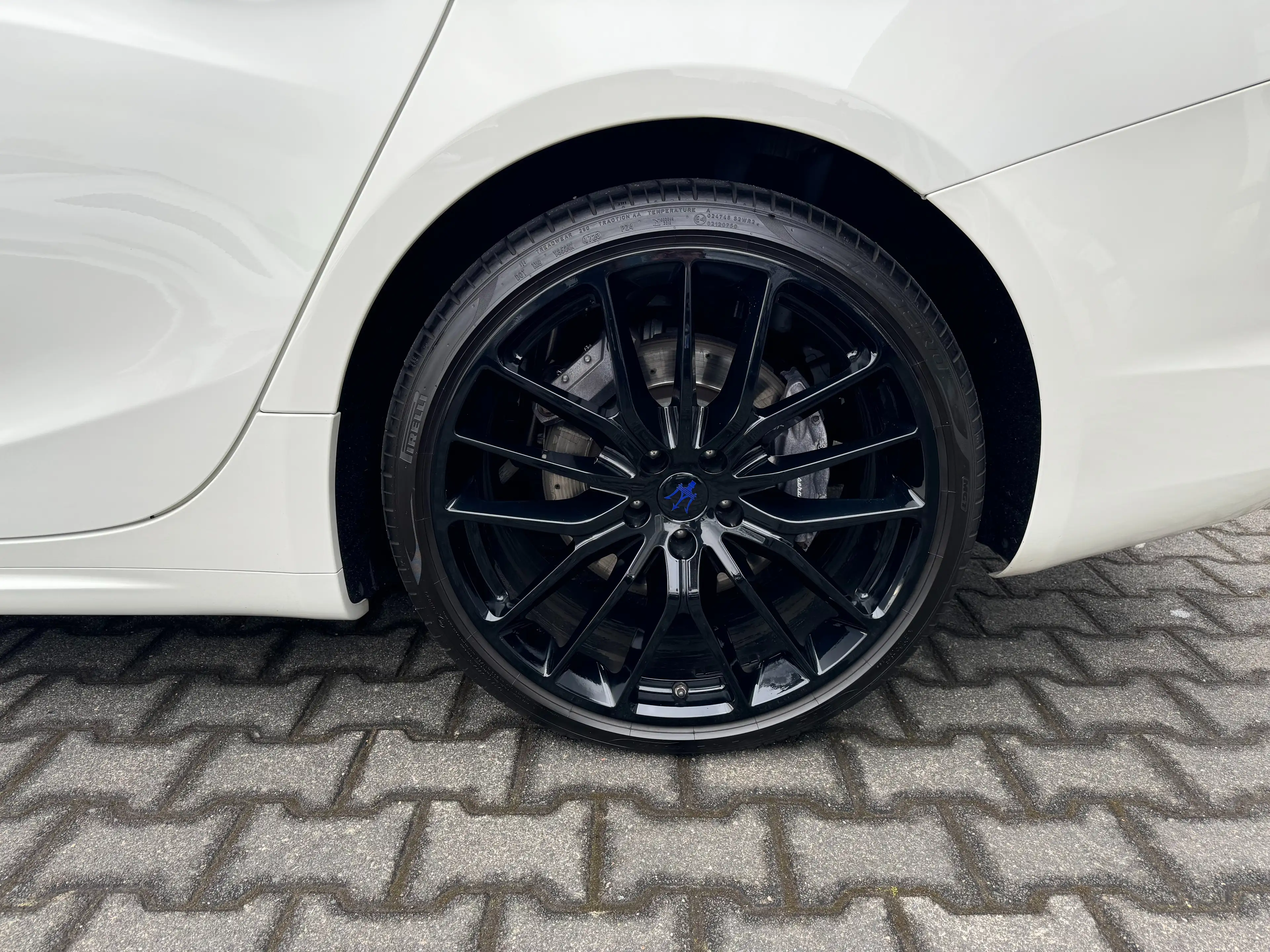 Maserati Ghibli SQ4*Gran Sport*voll*H&K*Klappenabgasanl.*uvm.. — photo 10